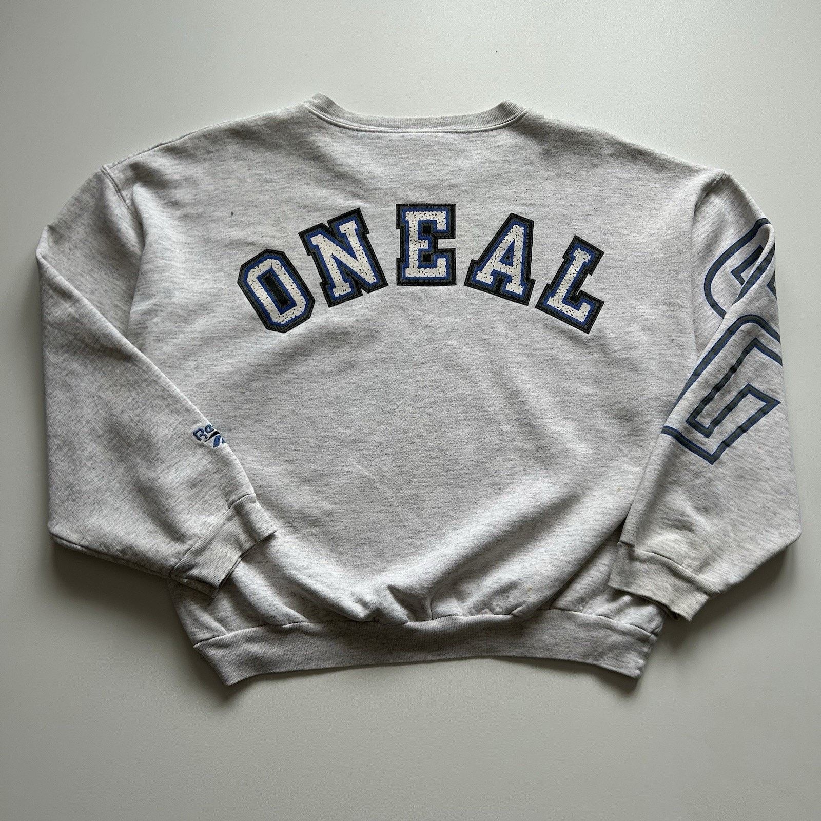 NBA × Reebok × Vintage Vintage Reebok Shaquille O'Neal Shaq Crewneck Medium Boxy Size US M / EU 48-50 / 2 - 1 Thumbnail
