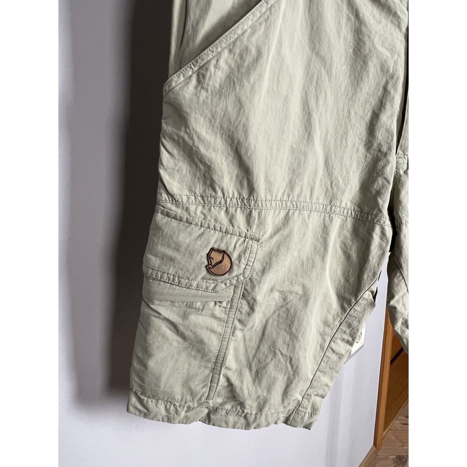 Fjallraven Fjallraven Kape Town Mt Men`s Beige Cargo Tracking Shorts Si Size US 32 / EU 48 - 7 Thumbnail