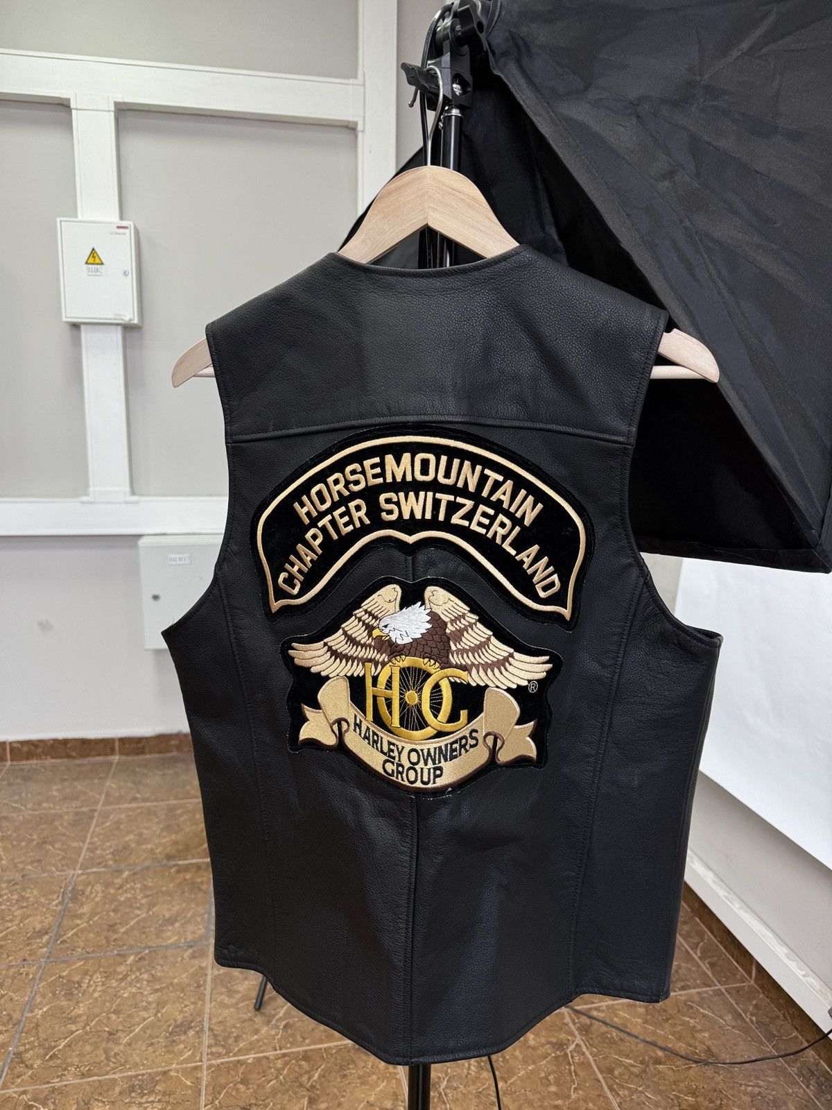 Harley Davidson 🇨🇭Vintage Harley Davidson Switzerland Leather Vest Choppers Size US L / EU 52-54 / 3 - 2 Thumbnail