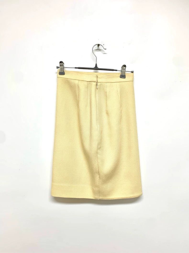 Dior Dior Size L Light yellow skirt 2501-Nextarrow Size 25" / US 0 / IT 36 - 2 Thumbnail