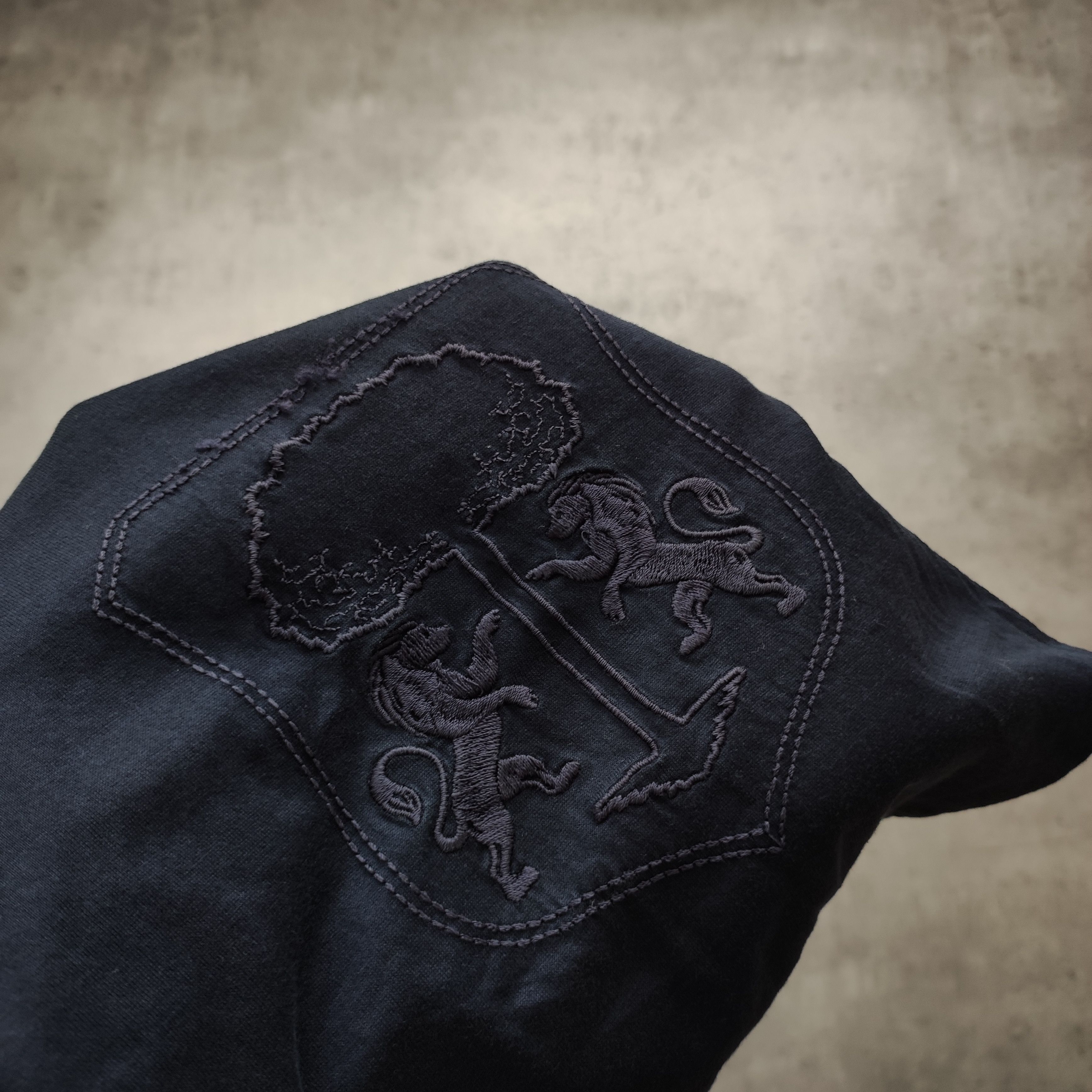 Corneliani Corneliani Italy Embroidered Logo Piqe Navy Tshirt Size US L / EU 52-54 / 3 - 5 Thumbnail