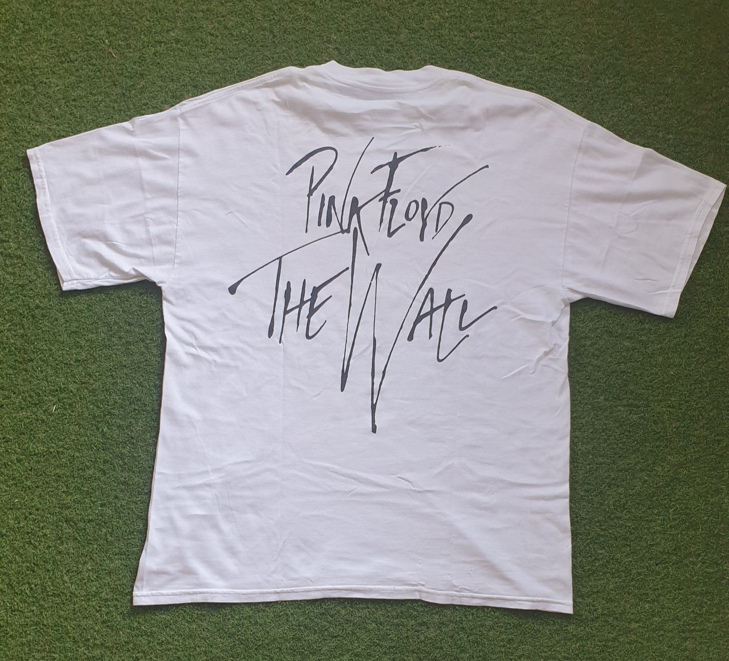 Band Tees Pink Floyd - The Wall (Mosquito Head - 1990) Size US XL / EU 56 / 4 - 2 Thumbnail