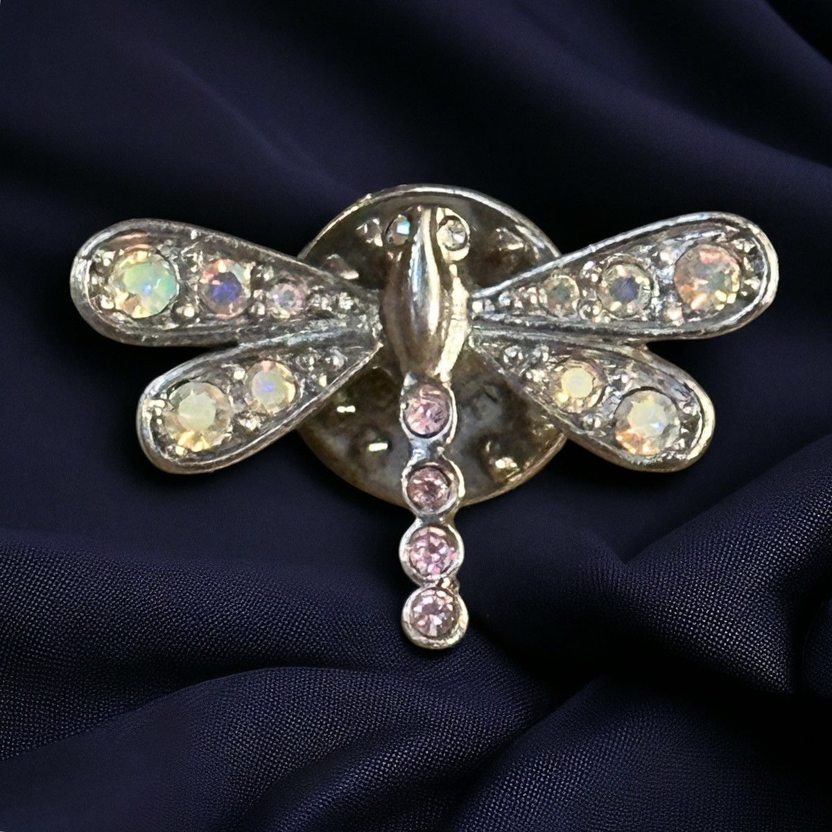 Vintage Vintage silver tone Aurora Borealis dragonfly tac pin Size ONE SIZE - 1 Thumbnail