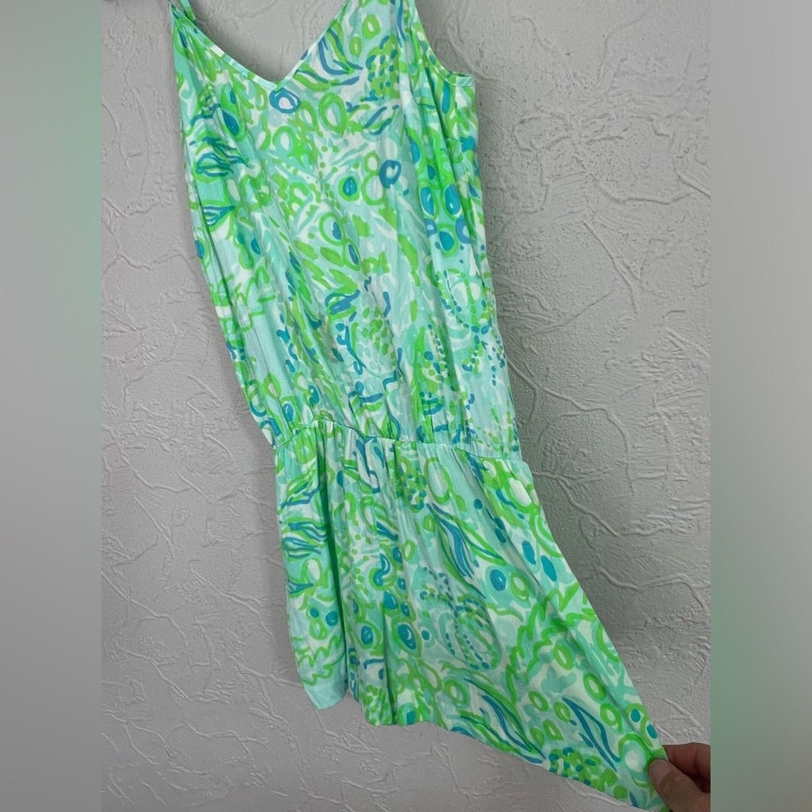 Lilly Pulitzer Lilly Pulitzer Women's Green/Blue Deanna Romper Adj Straps Size 25" / US 0 / IT 36 - 7 Thumbnail
