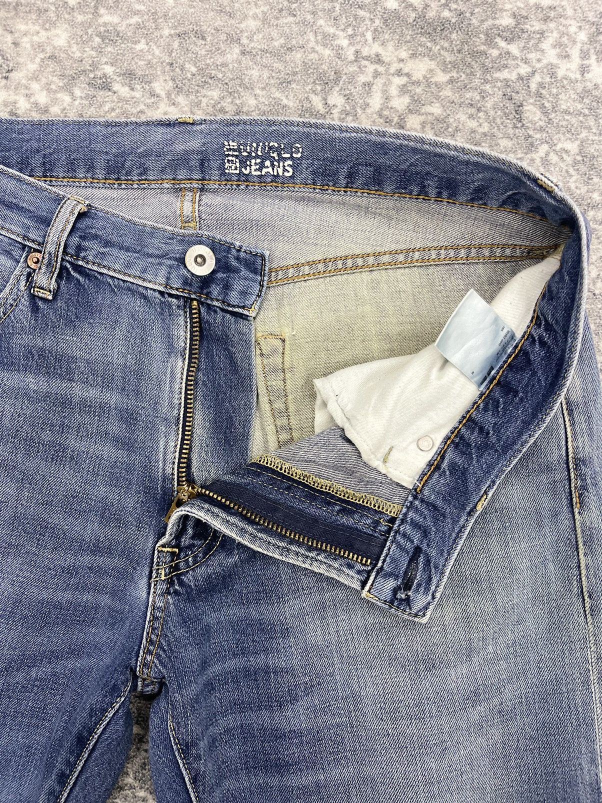 Uniqlo Vintage Uniqlo Jeans Selvedge Regular Fit Size 32 Size US 32 / EU 48 - 5 Thumbnail