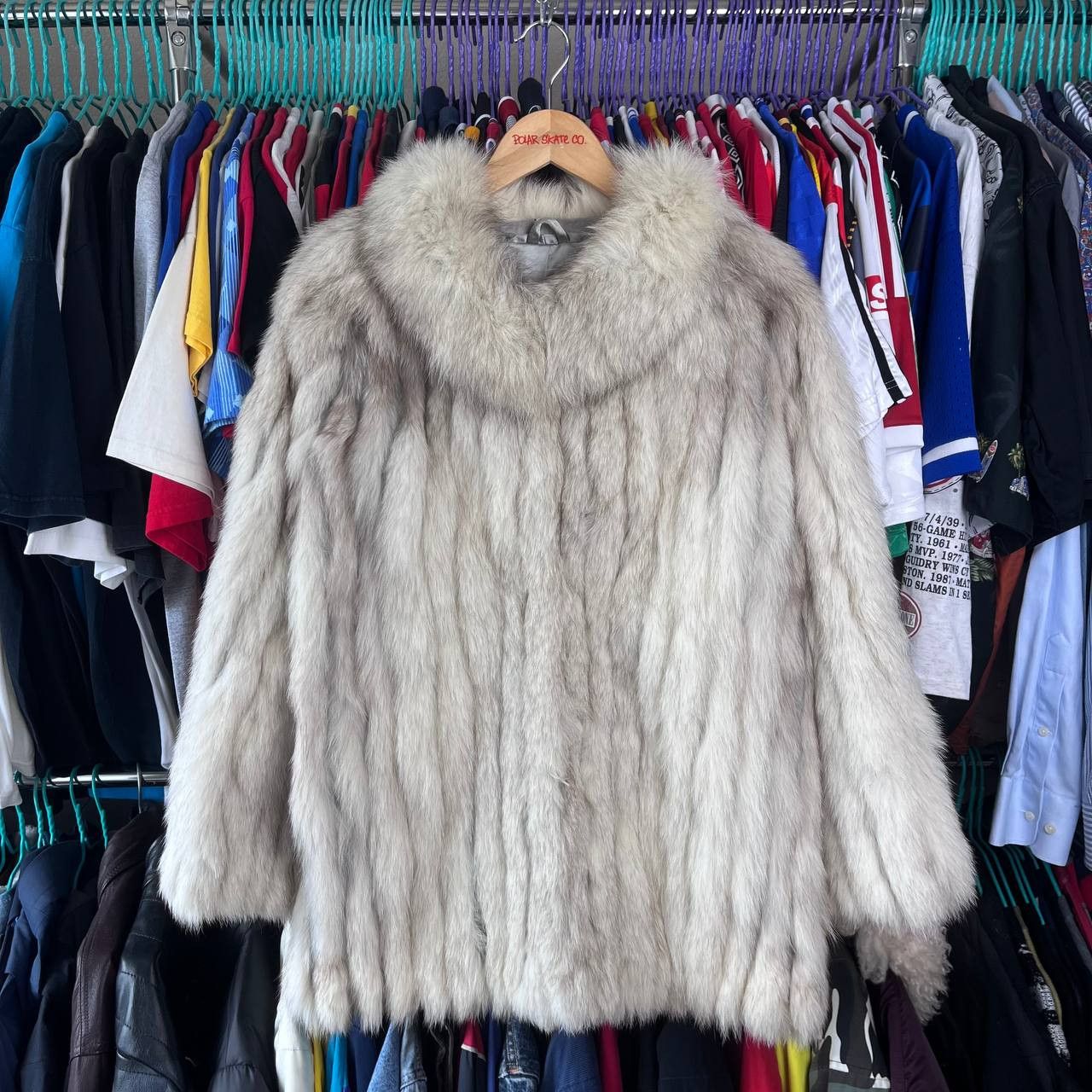 Vintage Vintage Luxury Saga Fox Silver Label Fur Coat Size 14 Size M / US 6-8 / IT 42-44 - 1 Thumbnail