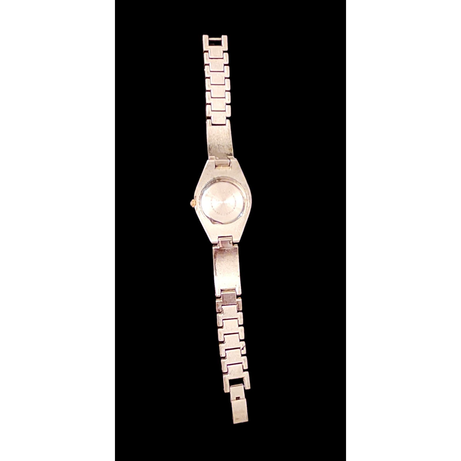 Yukon Outfitters Vintage Yukon ladies wristwatch silver Size ONE SIZE - 3 Thumbnail