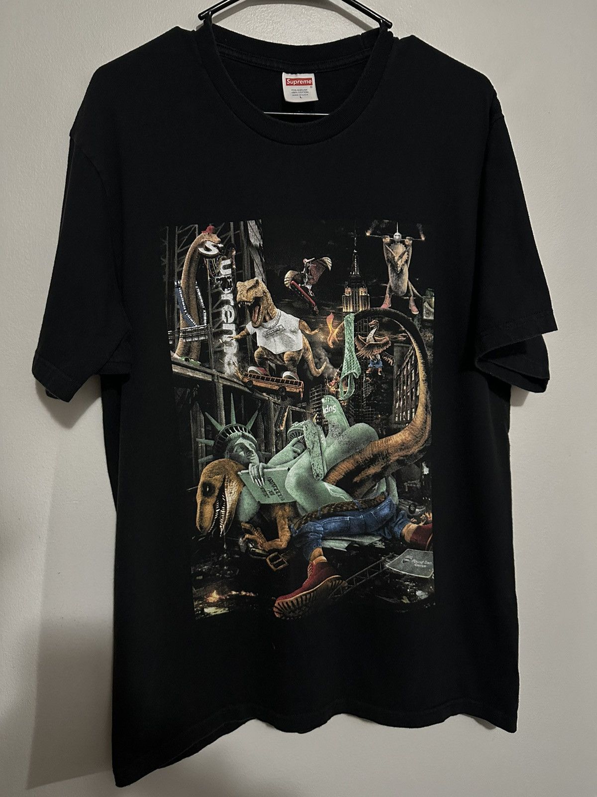 Supreme Supreme T-Rex Tee Size US L / EU 52-54 / 3 - 1 Thumbnail