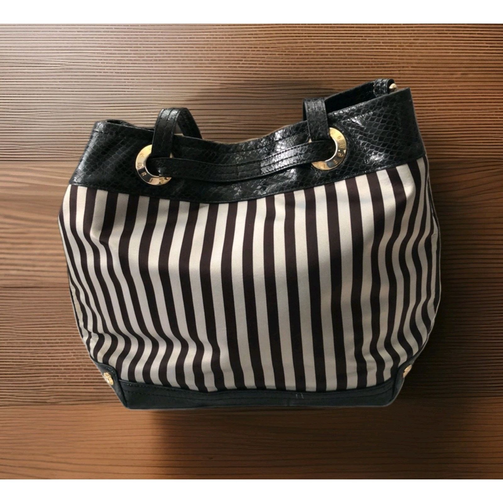 Henri Bendel Henri Bendel Signature Logo striped shoulder Handbag Size ONE SIZE - 4 Thumbnail