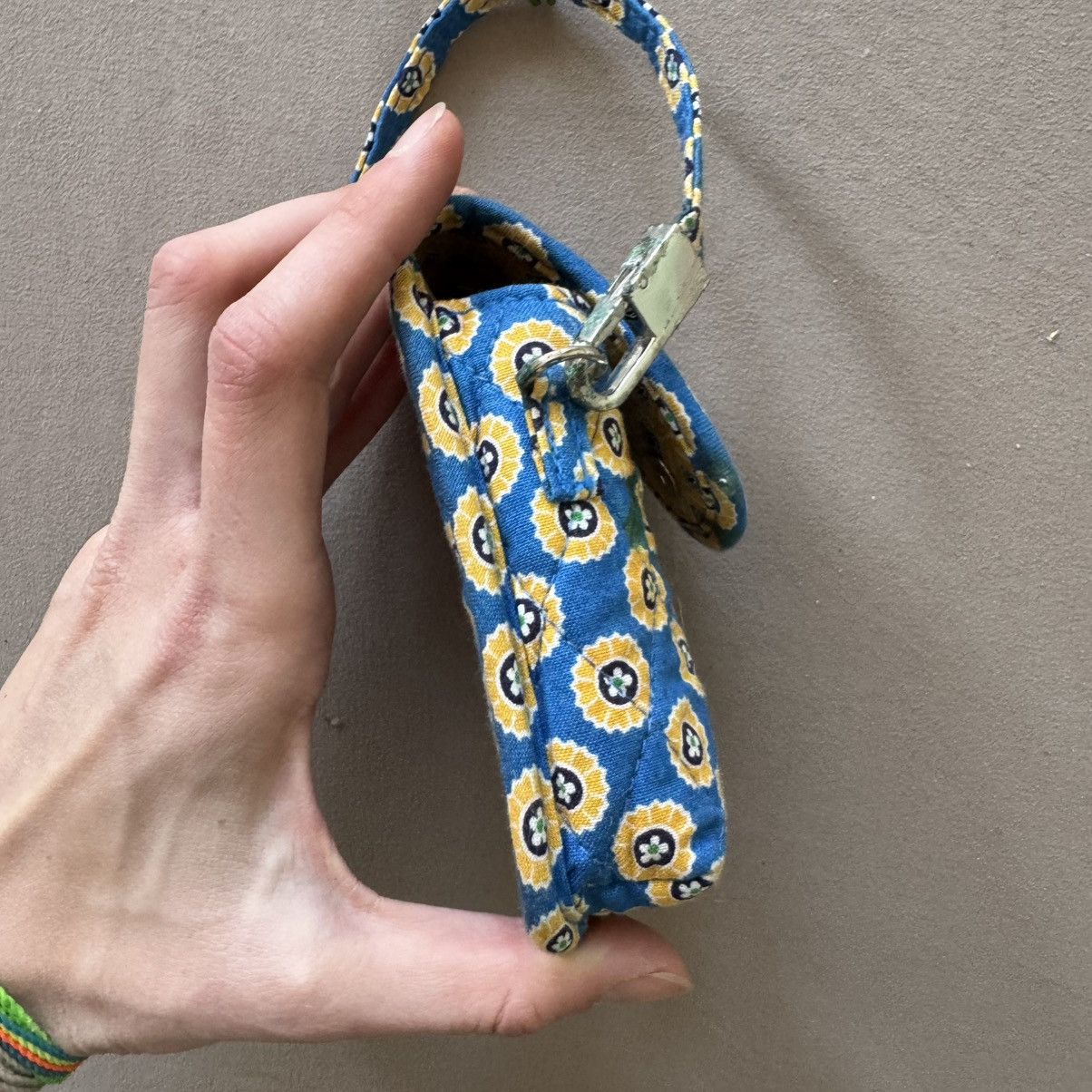 Vera Bradley Y2K Era Vera Bradley Riviera Blue Cell Phone case Size ONE SIZE - 7 Thumbnail