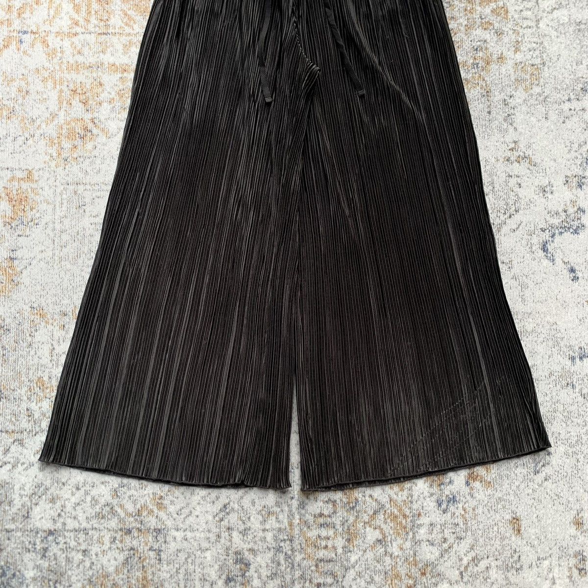 Japanese Brand × Vintage Rare Japanese Brand Issey Style Uniqlo Pleats Pants Size US 29 - 7 Thumbnail