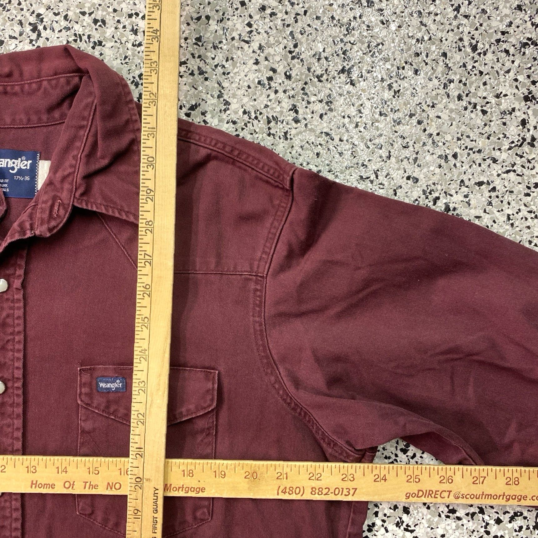 Wrangler VINTAGE Wrangler Shirt Heavy Work Maroon Western Cowboy Pearl Snap Shirt Men’s Size XL 17-36 Red Cotton Denim Button-Up Long Sleeve Logo 80s work Size US XL / EU 56 / 4 - 3 Thumbnail