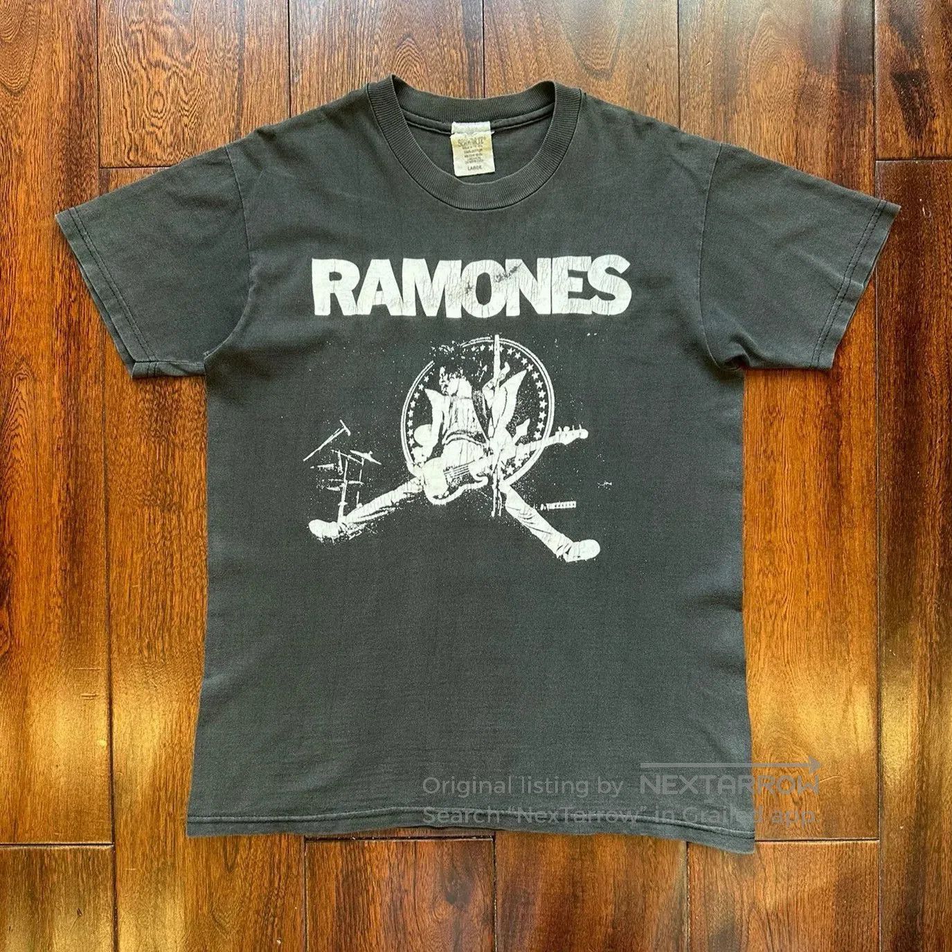 Vintage Vintage 90s Ramones Tee. Size US M / EU 48-50 / 2 - 1 Thumbnail