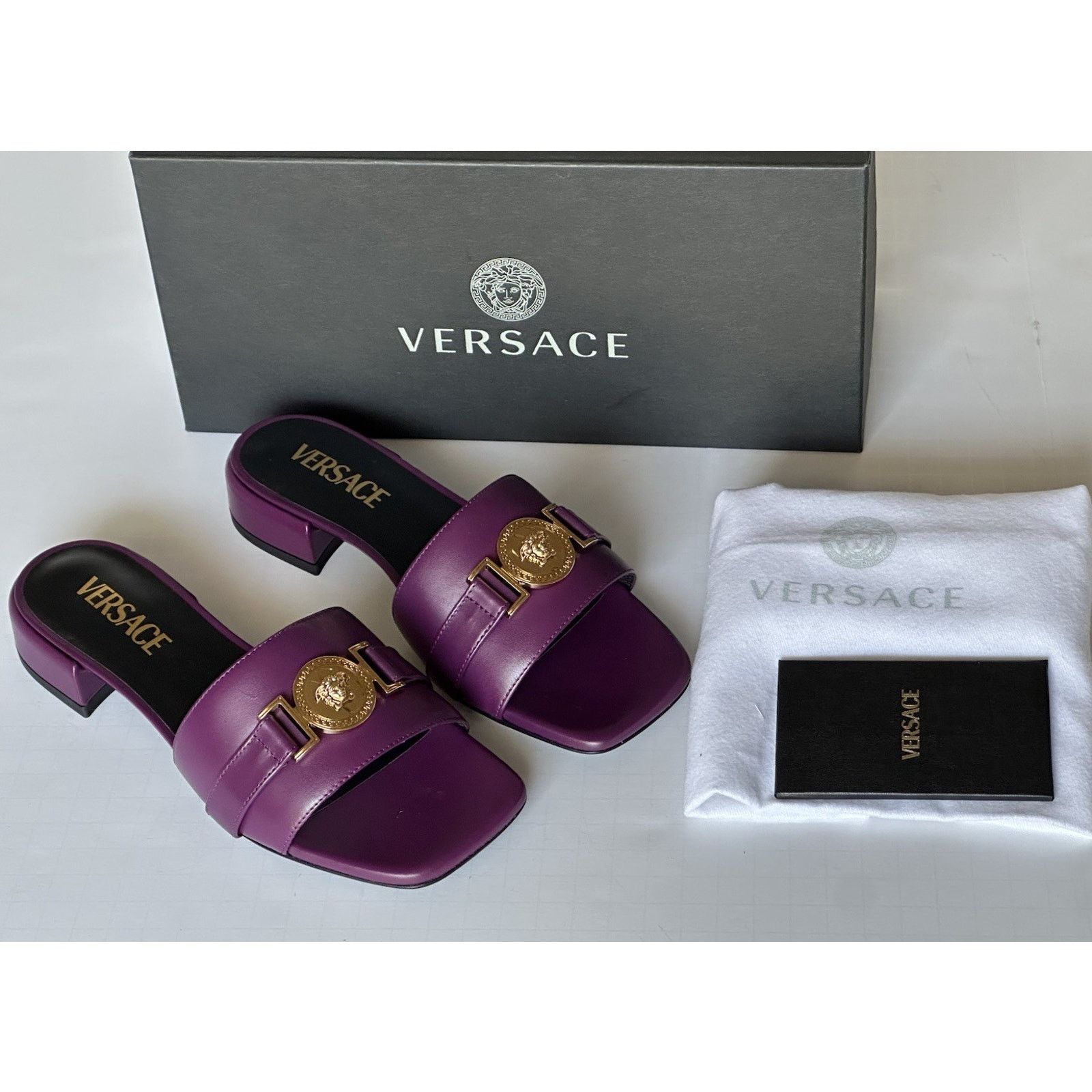 Versace VERSACE Medusa Women's Plum Sandals 6 US (36 Euro) 1014748 Size US 6 / IT 36 - 12 Thumbnail
