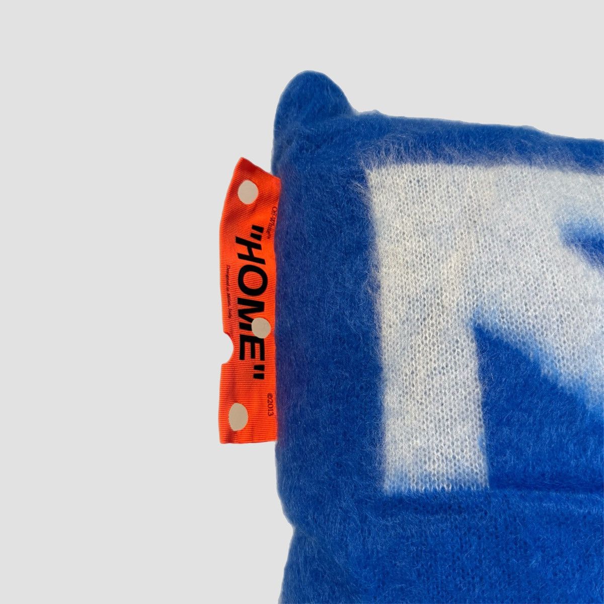 Off-White Off-White Pillow Arrow Design Blue White Size ONE SIZE - 6 Thumbnail