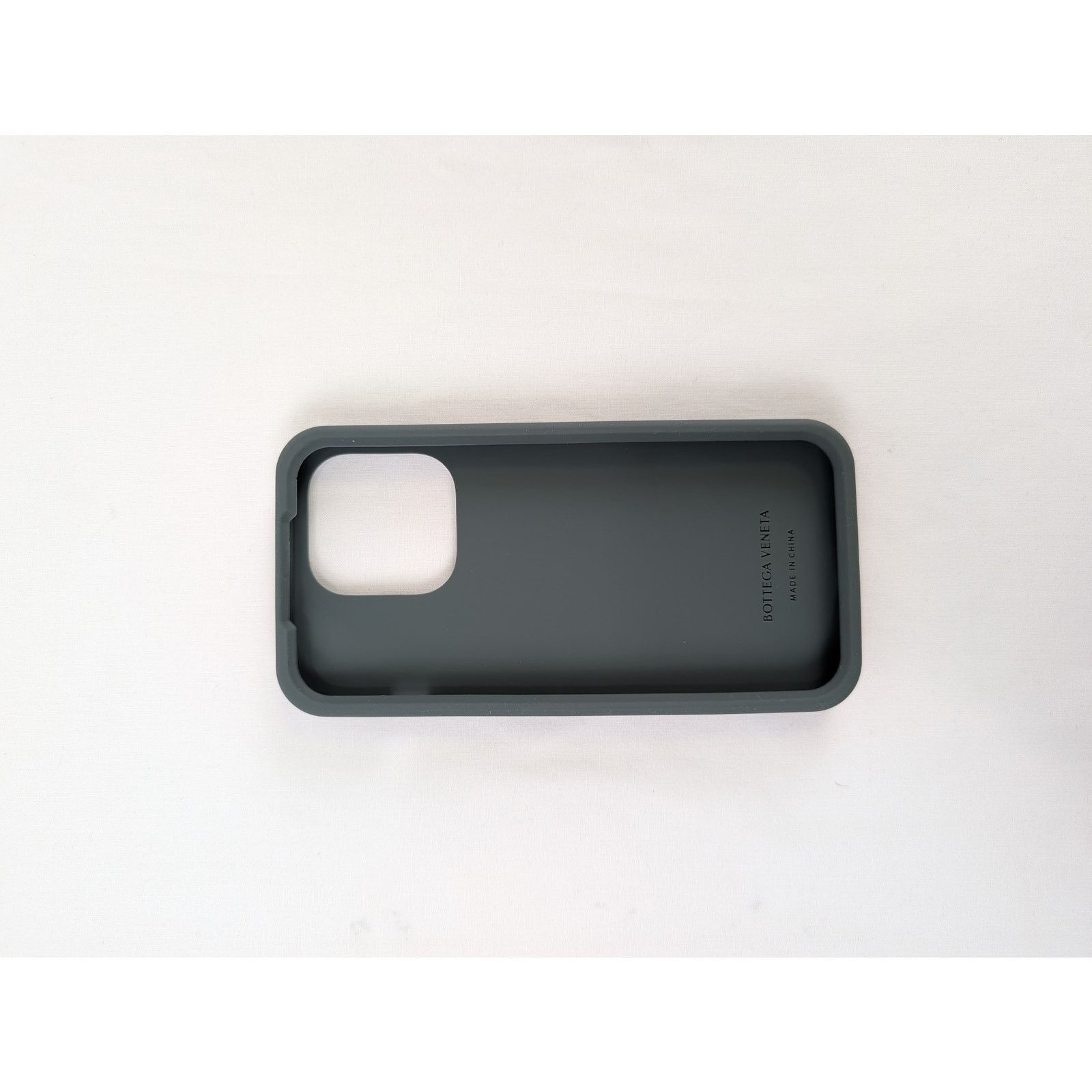 Bottega Veneta o1rshd1 Size: OS / i Phone iPhone 14 pro Cover Case in Slate Size ONE SIZE - 2 Thumbnail