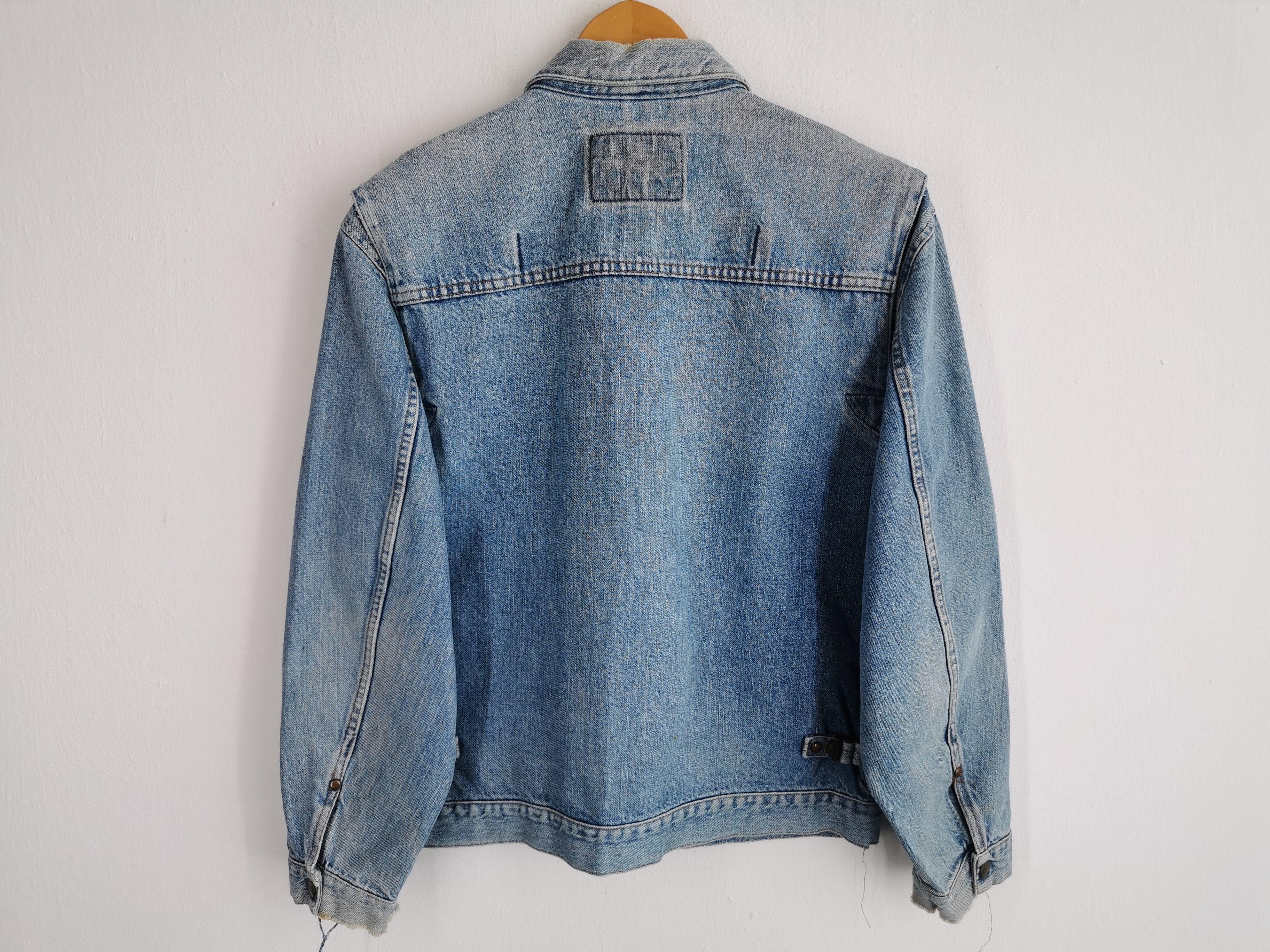 Wrangler Distressed Jacket Vintage 90s Wrangler Denim Jacket Size M Size US M / EU 48-50 / 2 - 2 Thumbnail