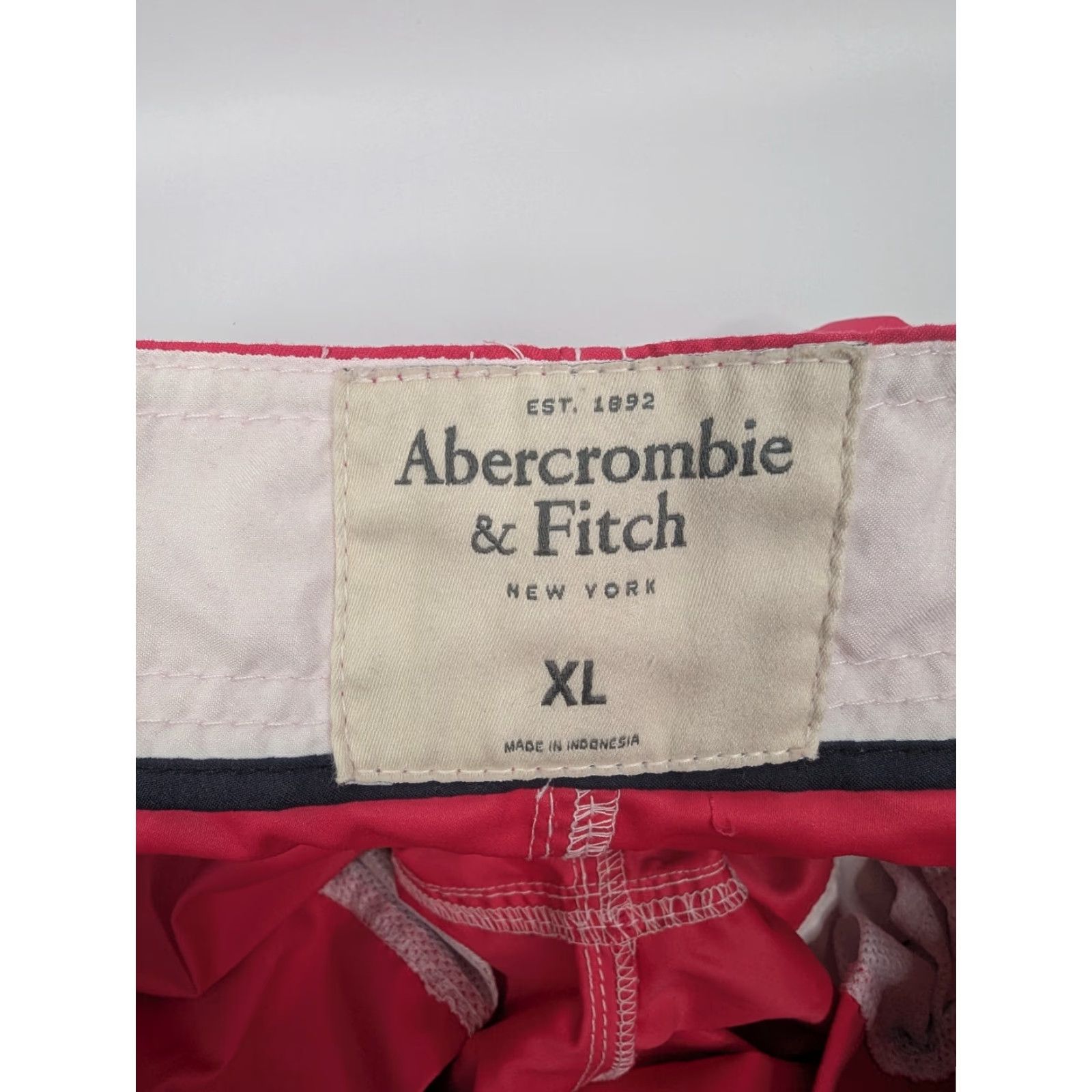 Abercrombie & Fitch Abercrombie & Fitch Swim Trunks Mens XL Pink White Stripe Unlined Drawstring Size ONE SIZE - 7 Thumbnail