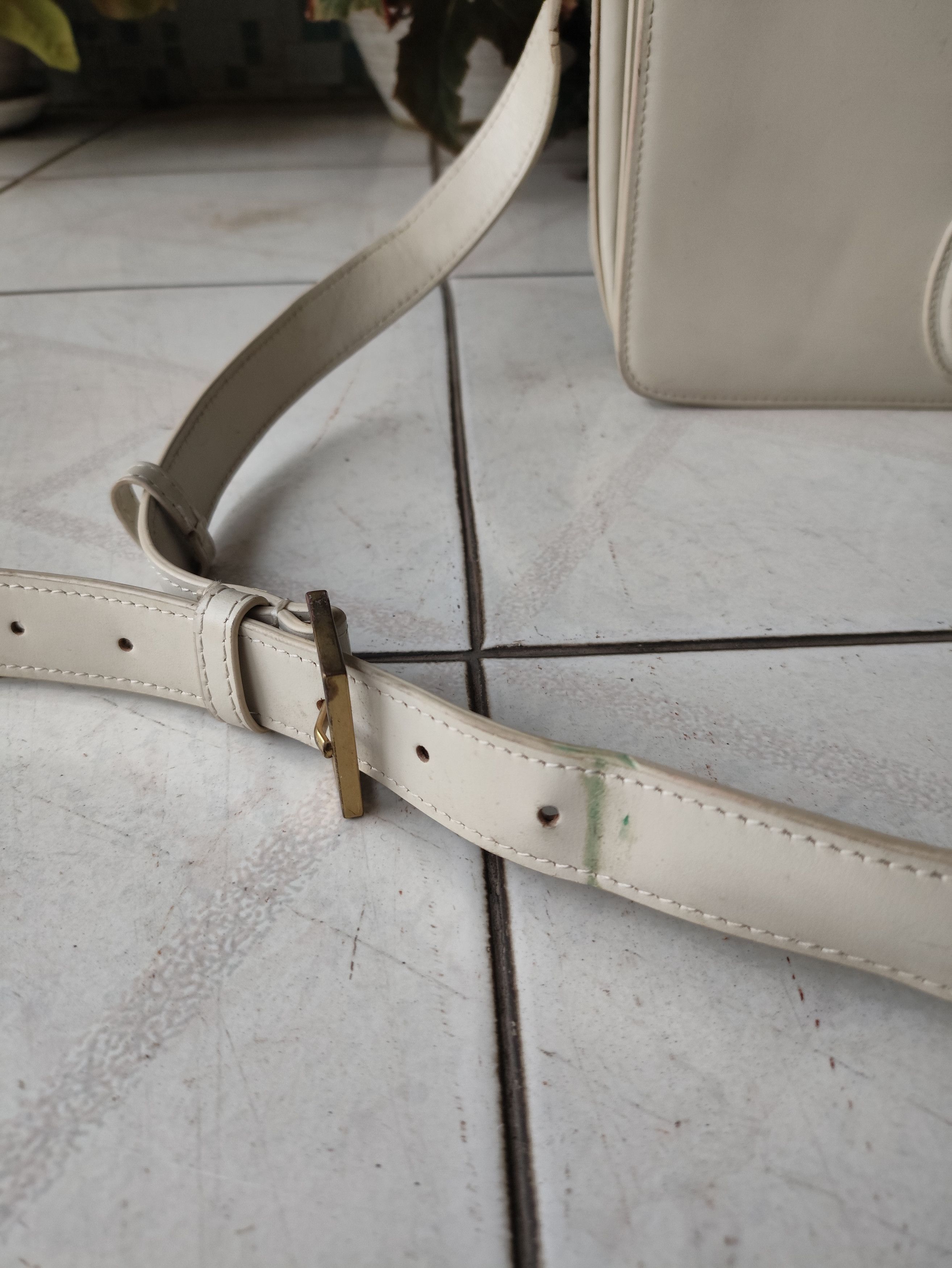 Yves Saint Laurent White Leather Mailbox Size ONE SIZE - 11 Thumbnail