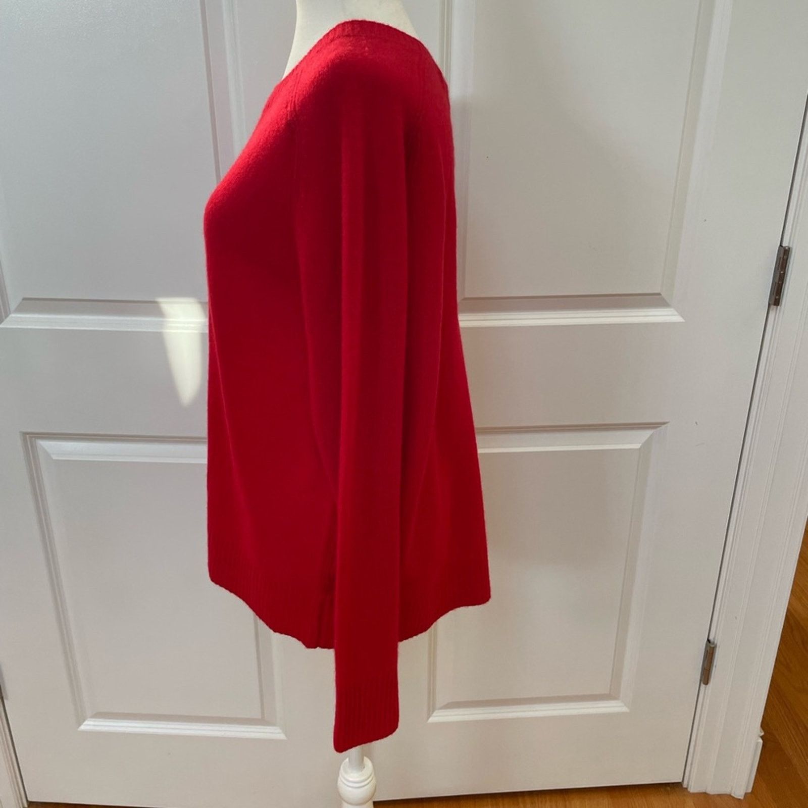 360Cashmere Relaxed Fit Crew Neck Cashmere Sweater from 360 Cashmere Size M / US 6-8 / IT 42-44 - 2 Thumbnail
