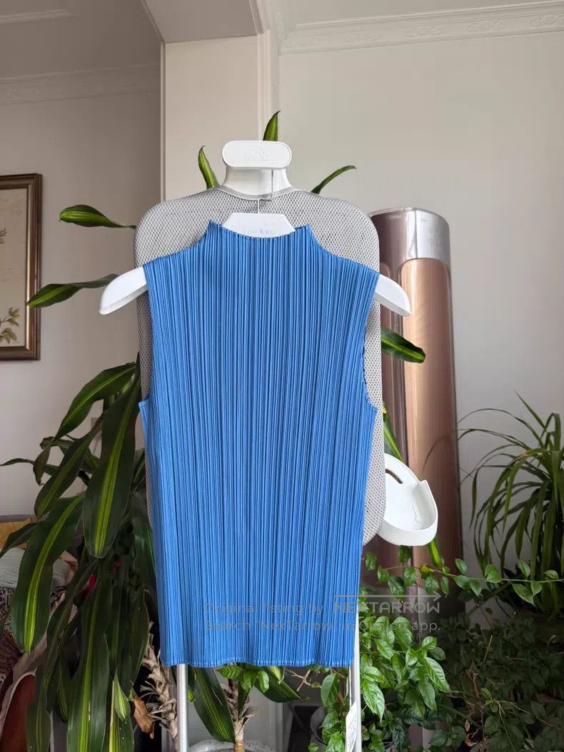 Issey Miyake Issey Miyake Sleeveless Vest Blue Size L / US 10 / IT 46 - 1 Thumbnail