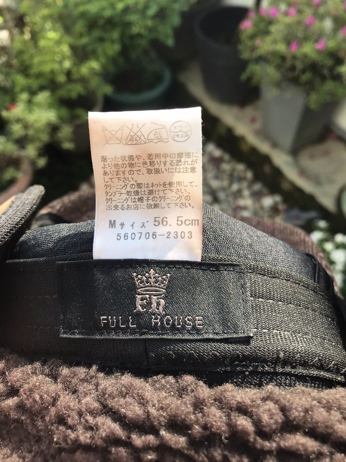 Other VINTAGE FULL HOUSE EAR WARMERS BARETTA FLAT CAP NEWSBOY Size ONE SIZE - 11 Thumbnail