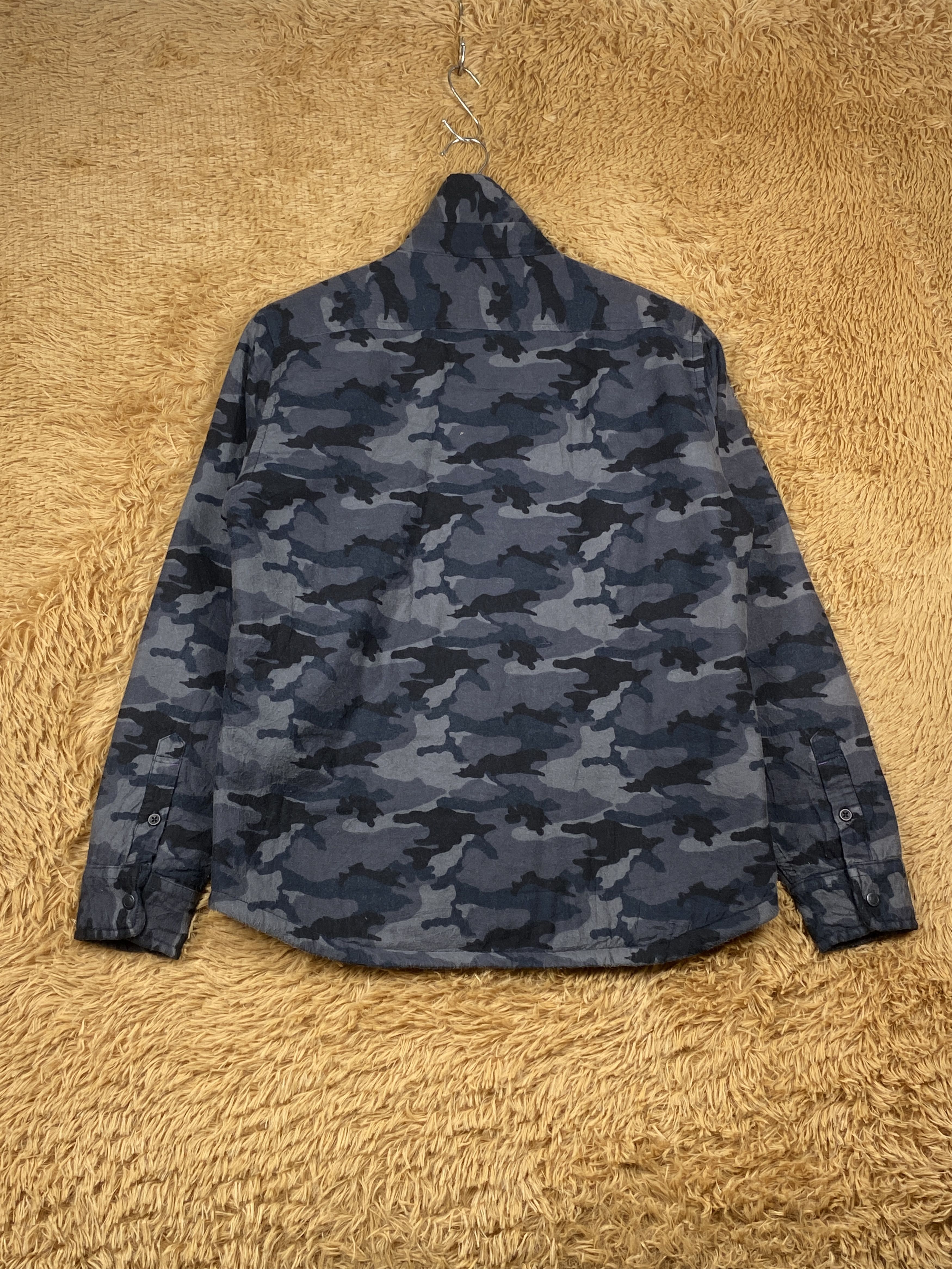 Japanese Brand Vintage Japanese Brand Camouflage Jacket Military Size US S / EU 44-46 / 1 - 5 Thumbnail