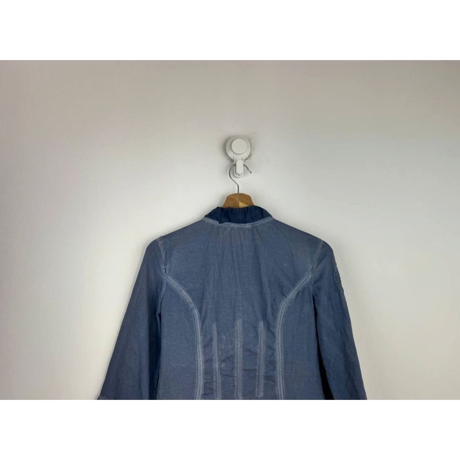 Vintage Elisa Cavaletti Blazer Jacket Women M Blue Silk Blend Mid-Length Solid Button Jacket Regular Fit Size M / US 6-8 / IT 42-44 - 4 Thumbnail