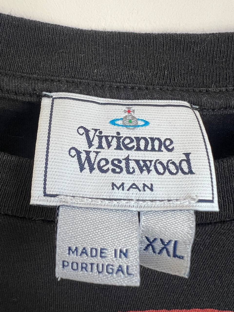 Vivienne Westwood Vivienne Westwood t-shirt "Be Specific Climate Revolution" Size US XL / EU 56 / 4 - 5 Thumbnail