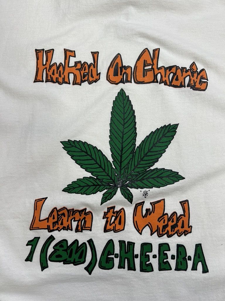 Vintage Vintage 90s Hooked On Chronic Marijuana T-Shirt Size XL Size US XL / EU 56 / 4 - 6 Thumbnail