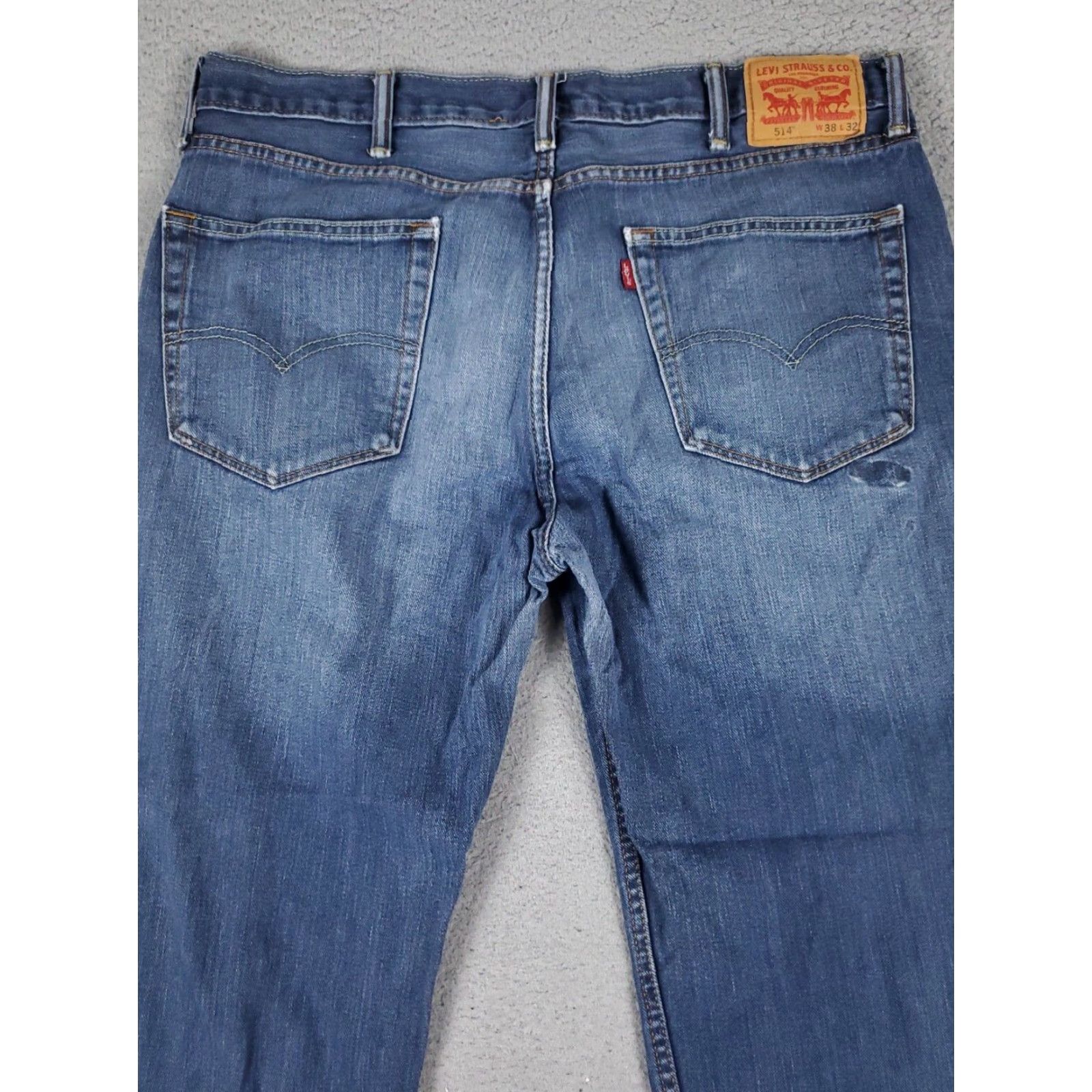 Levi's Levis 514 Jeans Mens Straight Leg 38x32 Blue Cotton 5-Pocket Size US 38 / EU 54 - 7 Thumbnail