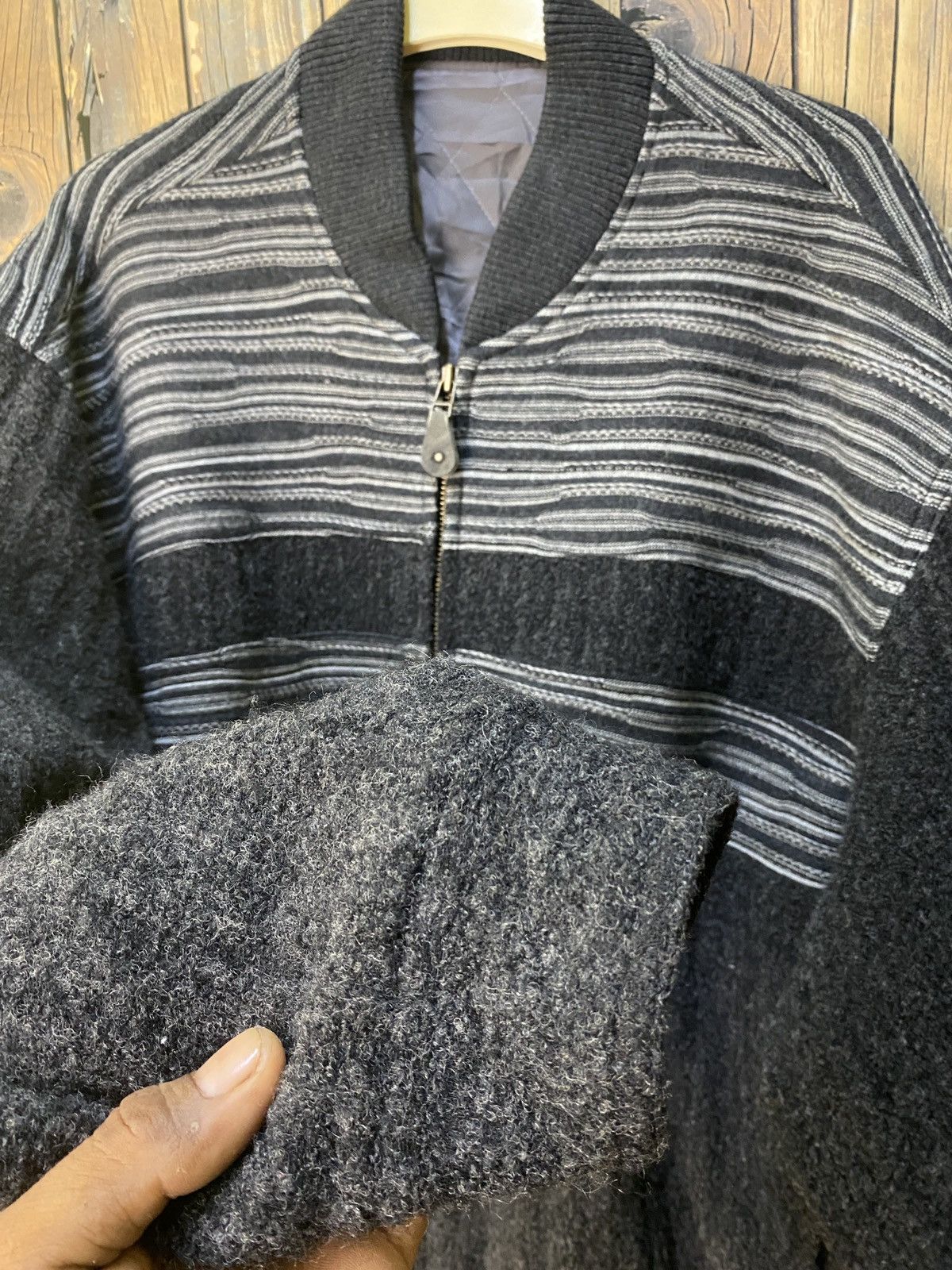 Balenciaga Balenciaga woll jacket Size US L / EU 52-54 / 3 - 3 Thumbnail