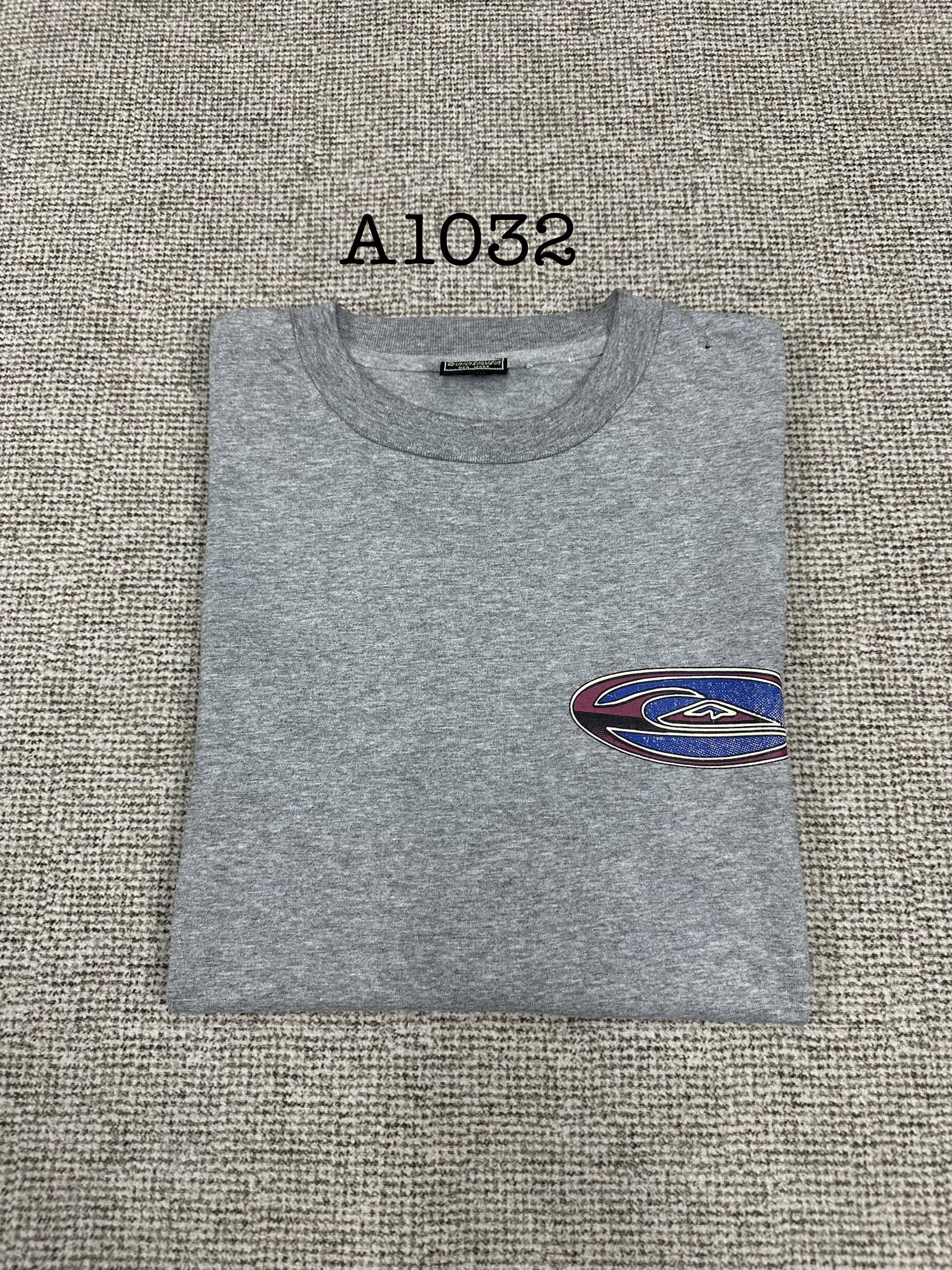 Quiksilver Vintage 90s Quiksilver Usa Hookups Tshirt A1032 Size US L / EU 52-54 / 3 - 12 Thumbnail