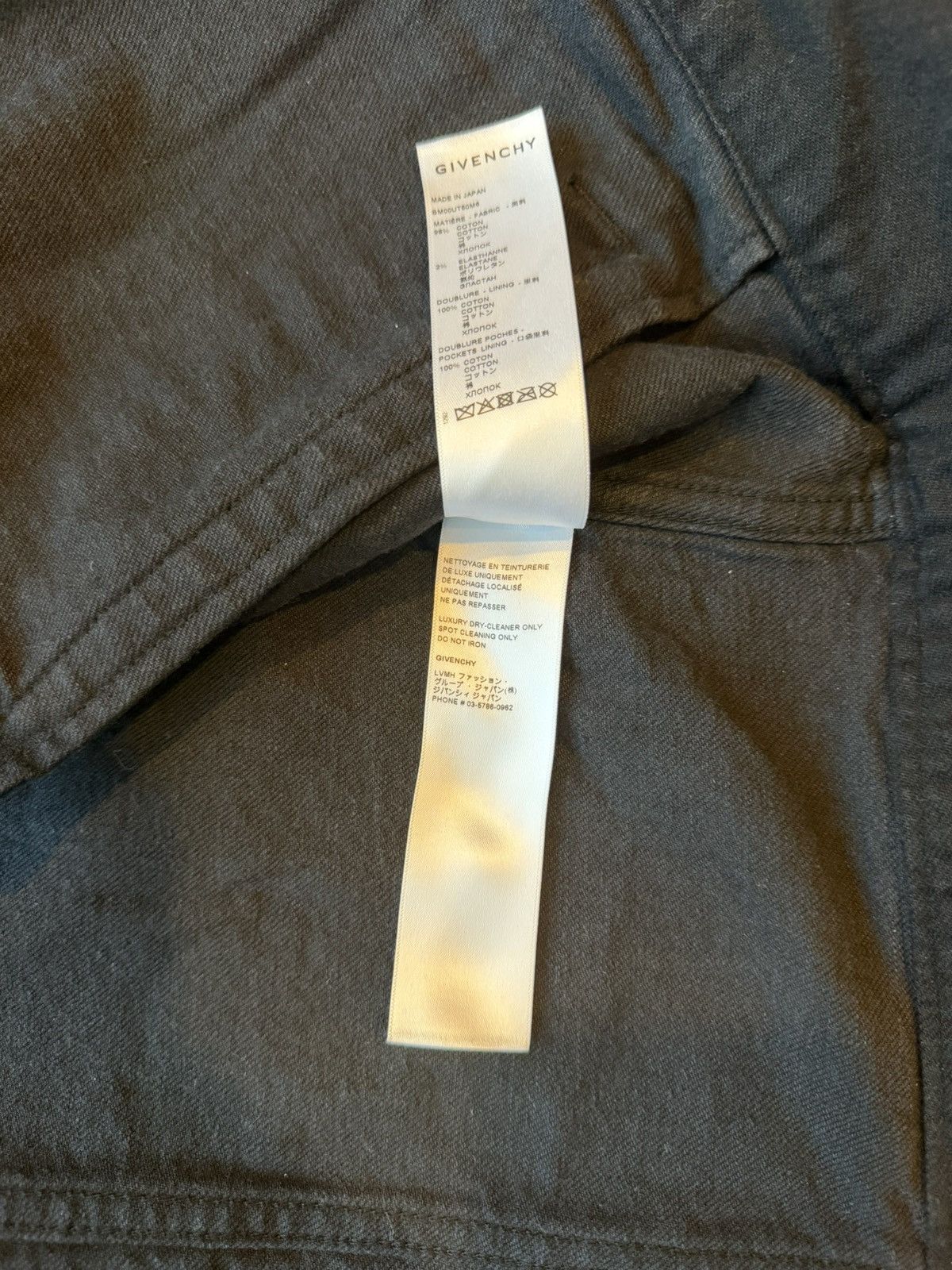 Givenchy Givenchy Cracked Wax Zip Denim Jacket 4g Rivet Black Sz L Size US L / EU 52-54 / 3 - 10 Thumbnail