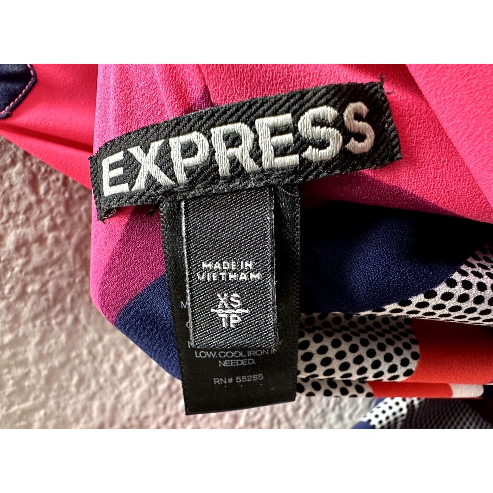 Express Express Pink Black Geometric Halter Hi-Low Sundress XS Sleeveless Open Back Flowy Sundress Women Size XS / US 0-2 / IT 36-38 - 3 Thumbnail