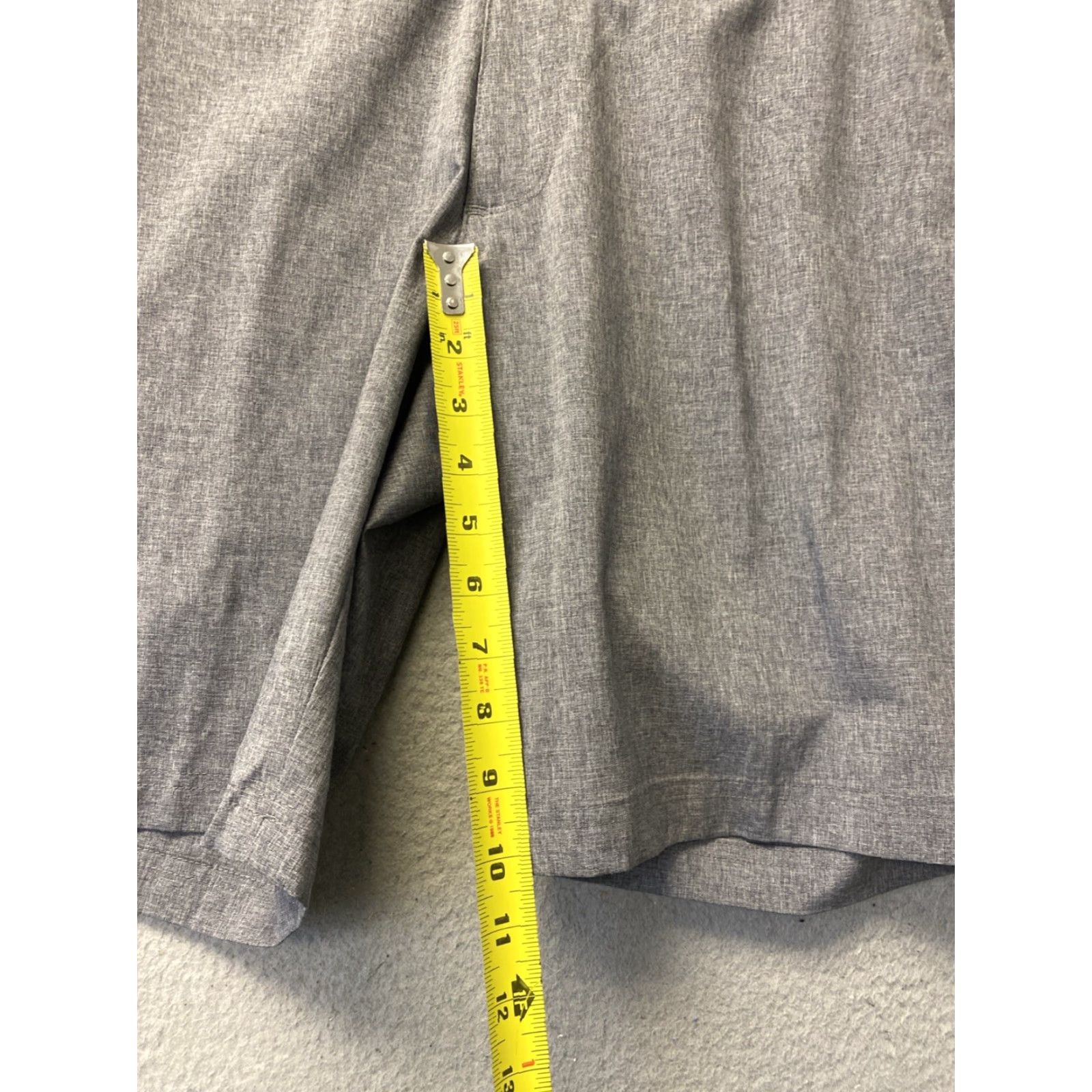 PGA Tour PGA TOUR Mens Golf Shorts Active Waistband Stretch Gray 34 Adult Regular Size US 34 / EU 50 - 4 Thumbnail