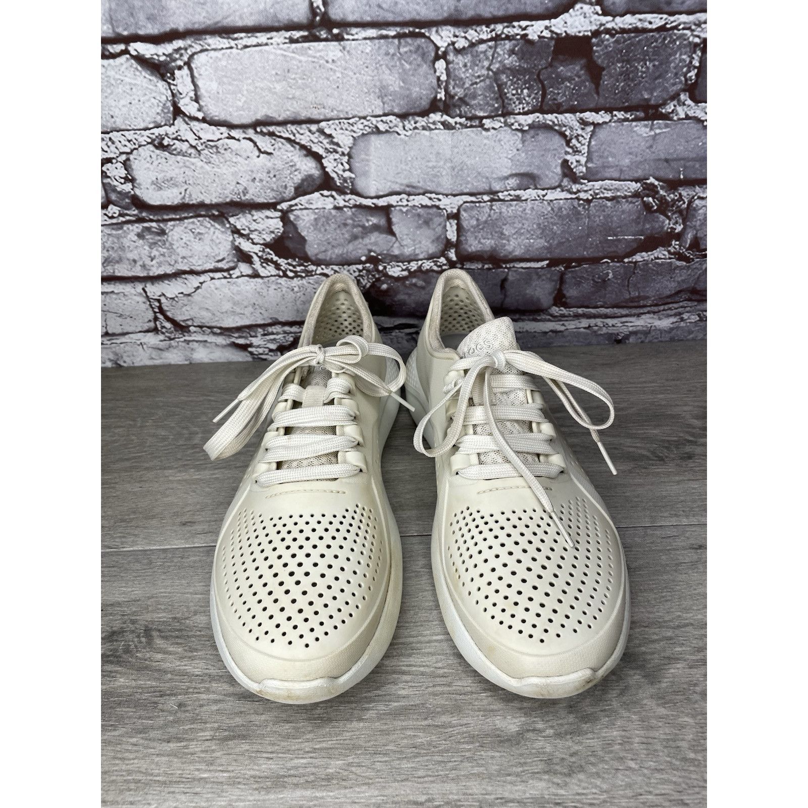 Crocs Crocs LiteRide Pacer Sneakers Shoes Women’s 11 Waterproof Pe Size US 11 / IT 41 - 4 Thumbnail
