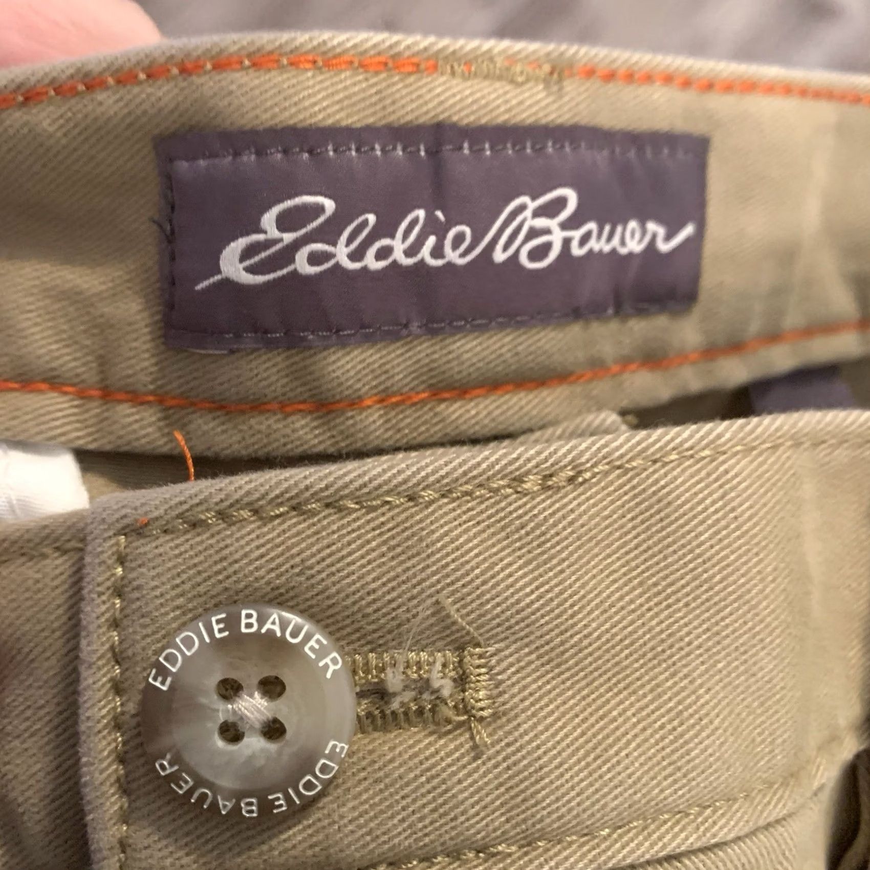 Eddie Bauer Eddie Bauer Cargo Shorts Mens 40 Tan Khaki Brushed Cotton Flat Front Relaxed Size US 40 / EU 56 - 2 Thumbnail