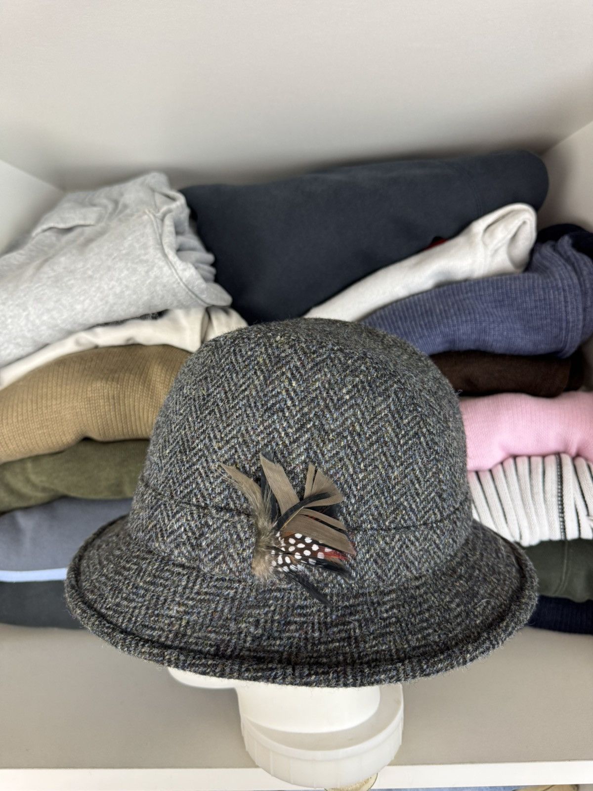Harris Tweed Harris Tweed 100% Wool Hat with Feather Accent Size ONE SIZE - 8 Thumbnail