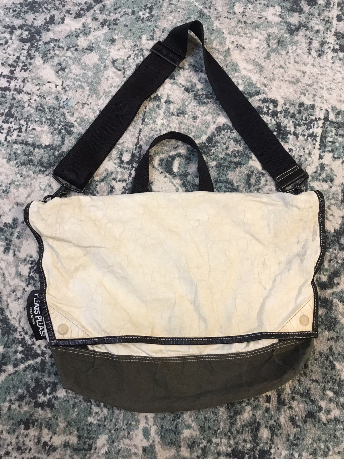 Pleats Please Issey Miyake SS15 Pleats Please Issey Miyake Leather x Canvas Bag Size ONE SIZE - 2 Thumbnail