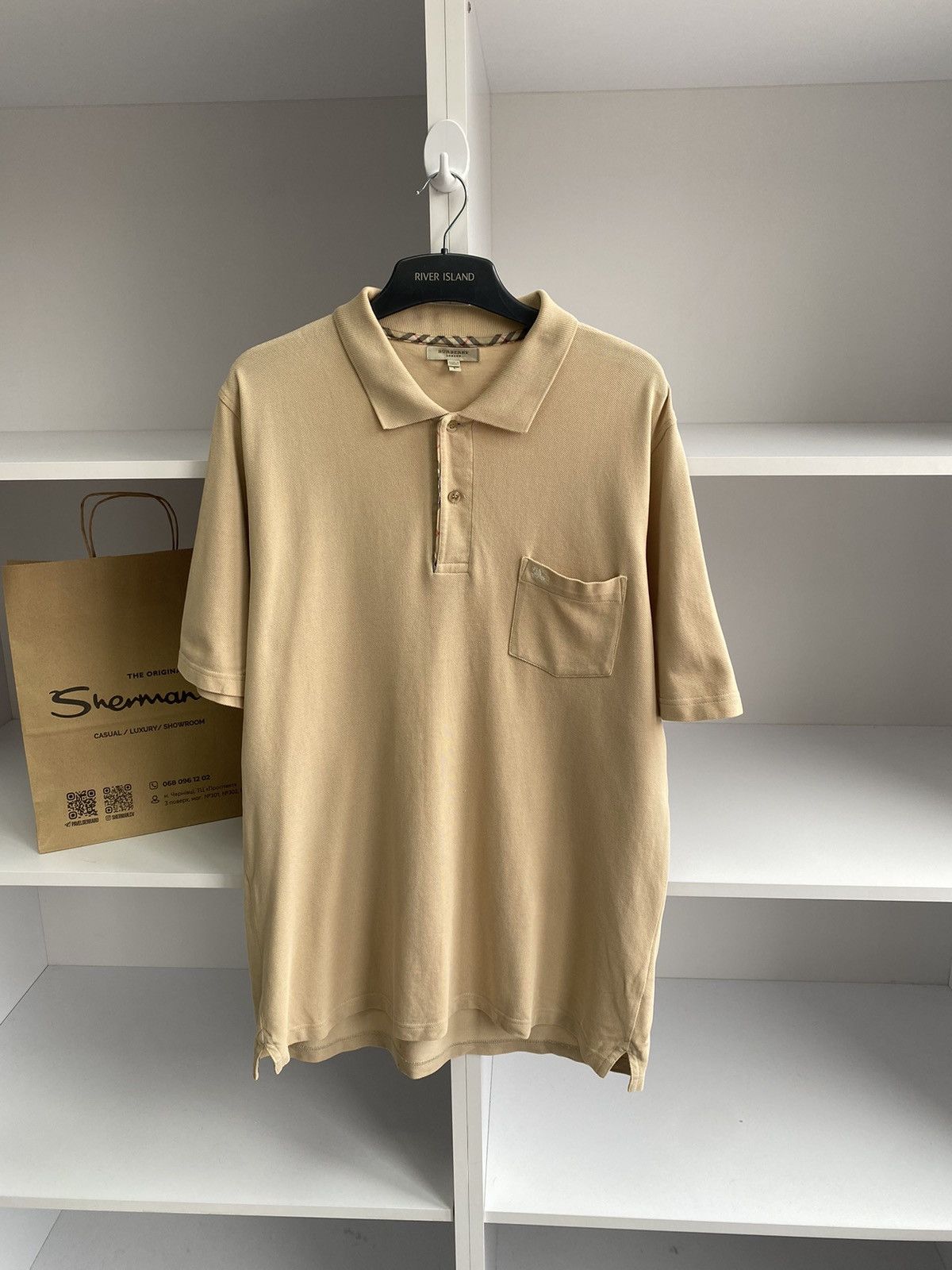 Burberry × Vintage Vintage Burberry Beige Luxury Polo T-Shirt Size US L / EU 52-54 / 3 - 2 Thumbnail