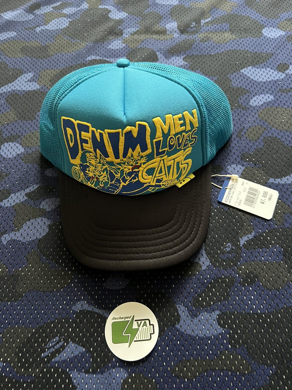 image of New Kapital Denim Men Loves Cats Blue/black Trucker Hat in Black/Blue