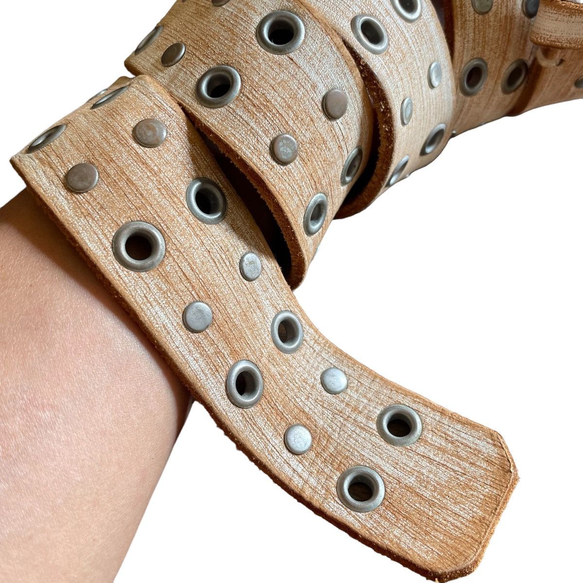 If Six Was Nine × Le Grande Bleu (L.G.B.) Vintage Studded Rivet Leather Wood Style Belt Size ONE SIZE - 7 Thumbnail