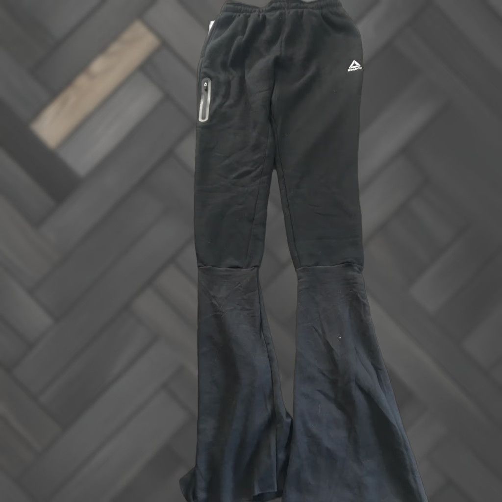 Reebok Reebok Slim Fit Delta Fleece Jogger Pants Black M mens Size US 31 - 1 Thumbnail