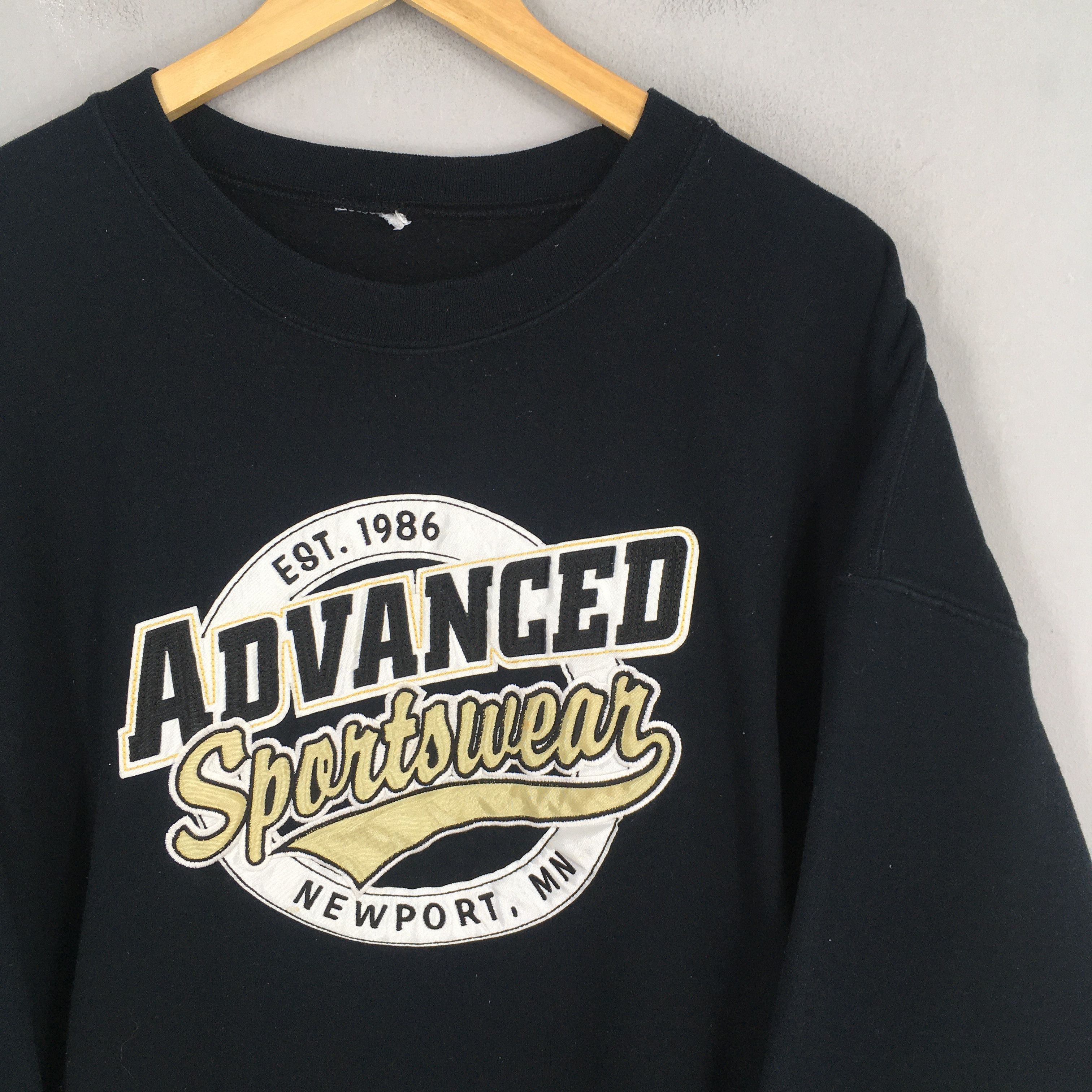 Vintage Vintage 90s Newport City Minnesota Sweatshirt XXLarge Size US XXL / EU 58 / 5 - 2 Thumbnail