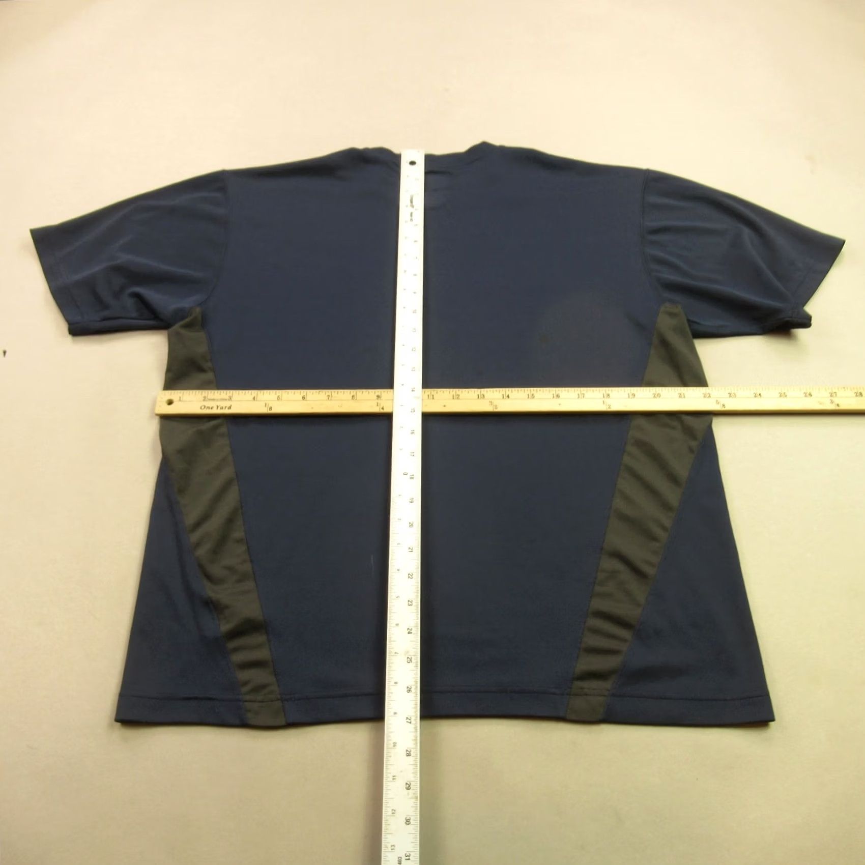 The North Face The North Face Shirt Mens Large Blue Short Sleeve Crew Neck Casual Lightweight Size US L / EU 52-54 / 3 - 7 Thumbnail