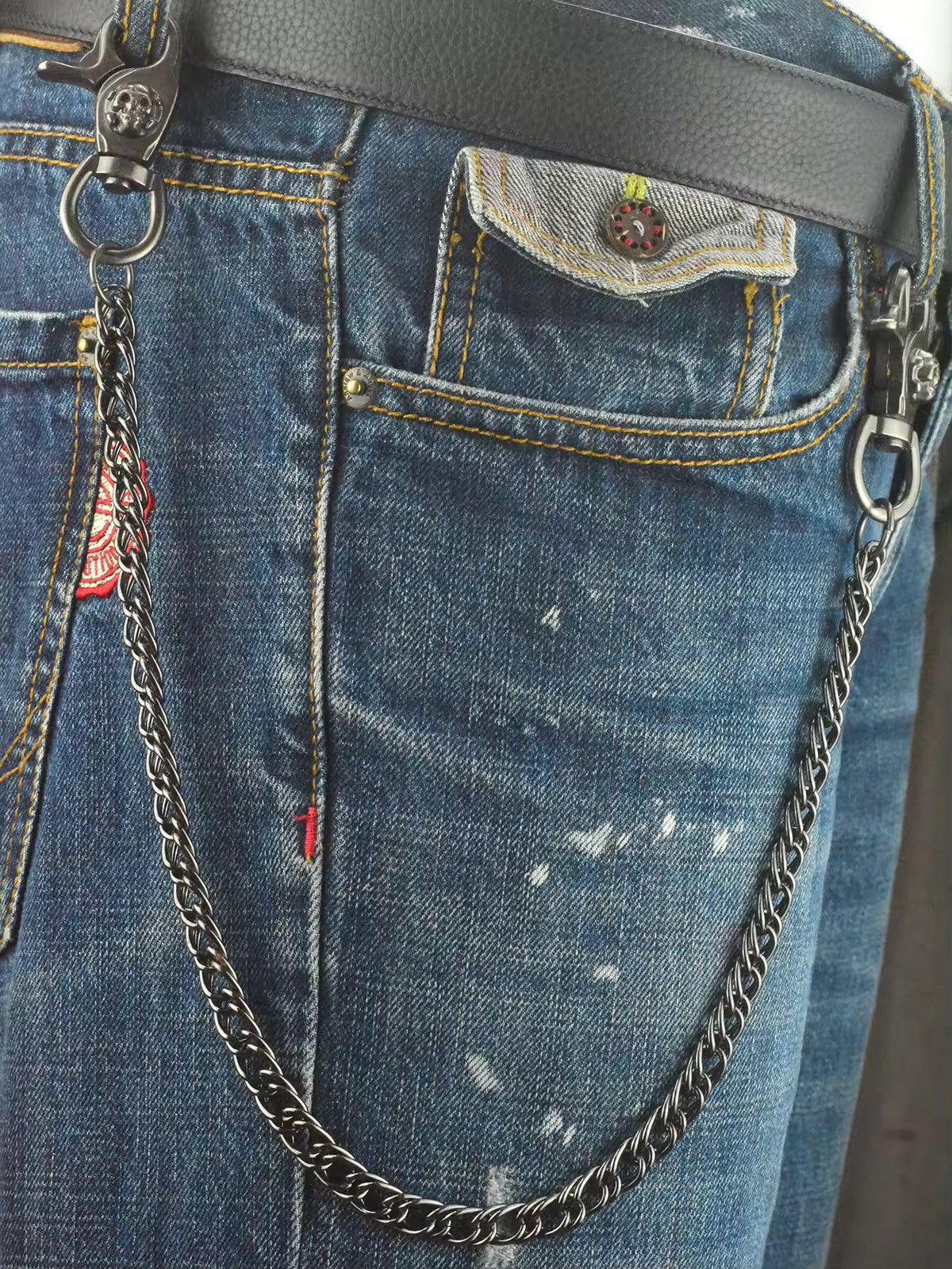 Jewelry Skull Head Clip Pant Chain in Silver, Men's