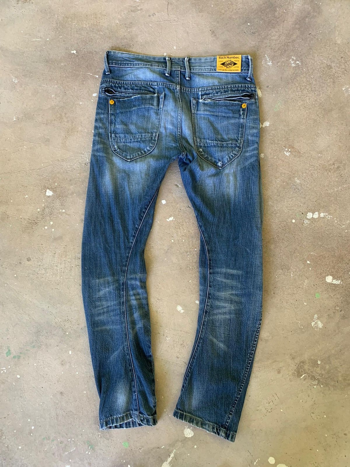 Japanese Brand Back Number Tokyo Curved 3D Distressed Denim Jeans Size US 30 / EU 46 - 9 Thumbnail