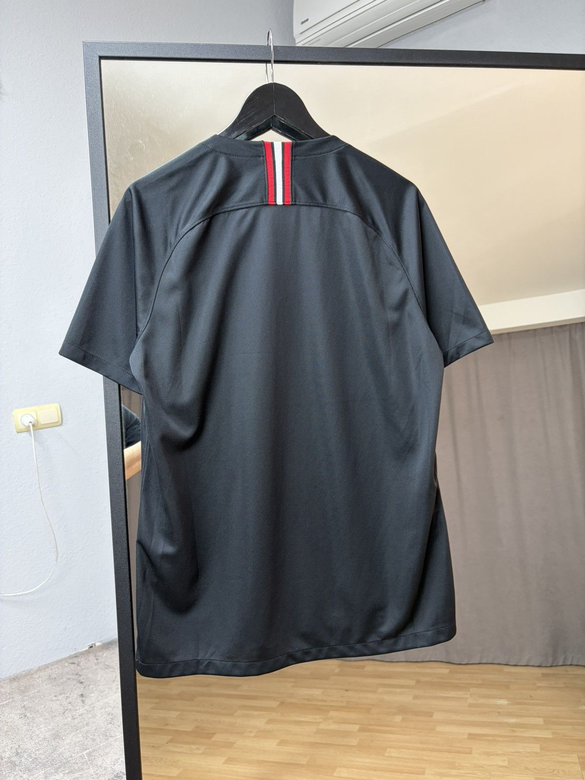 Jordan Brand Paris Saint‑Germain Jordan Brand Jersey PSG Football Shirt Size US L / EU 52-54 / 3 - 7 Thumbnail