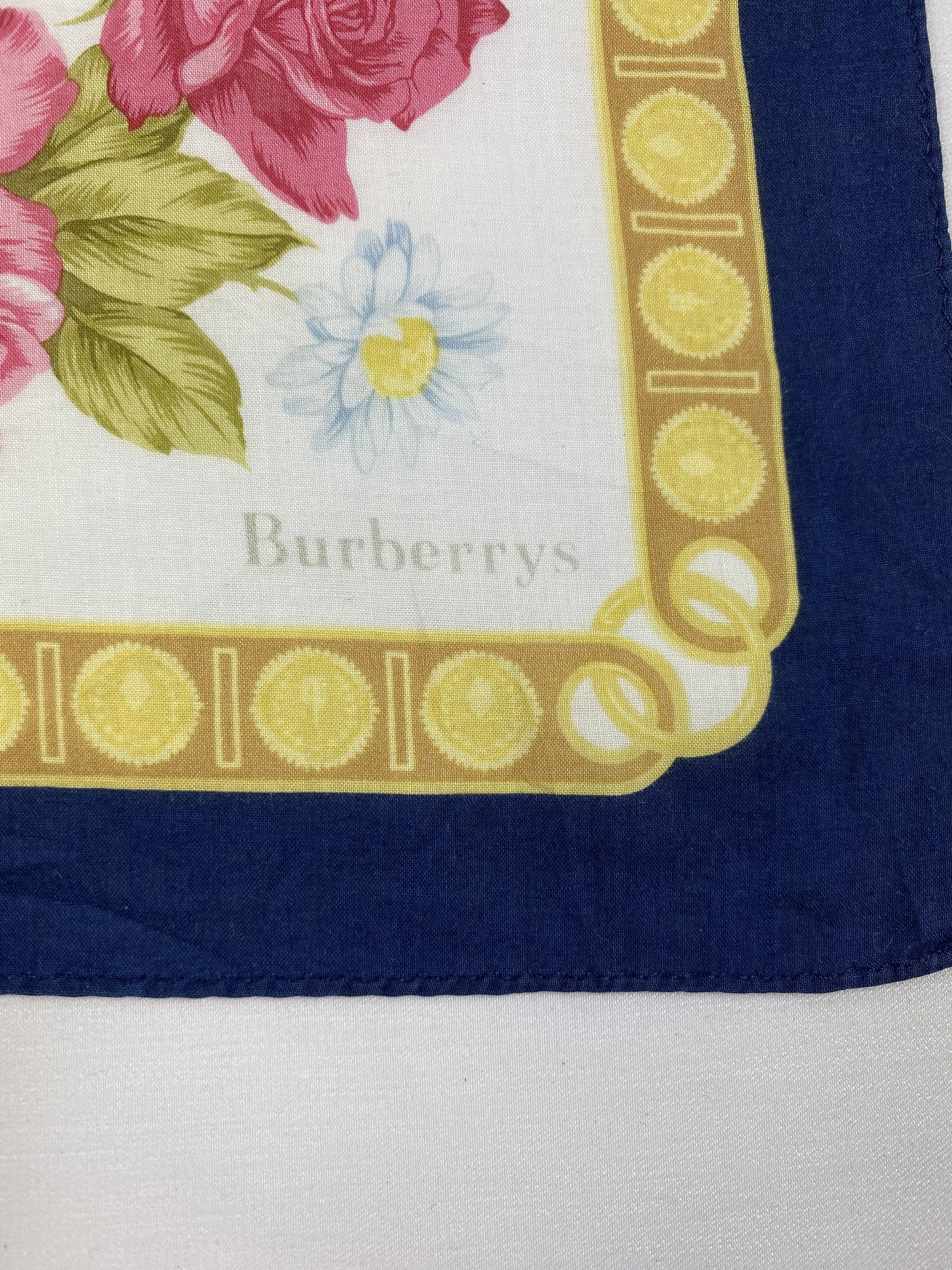 Burberry Burberry Handkerchief / Bandana / Neckerchief Size ONE SIZE - 5 Thumbnail